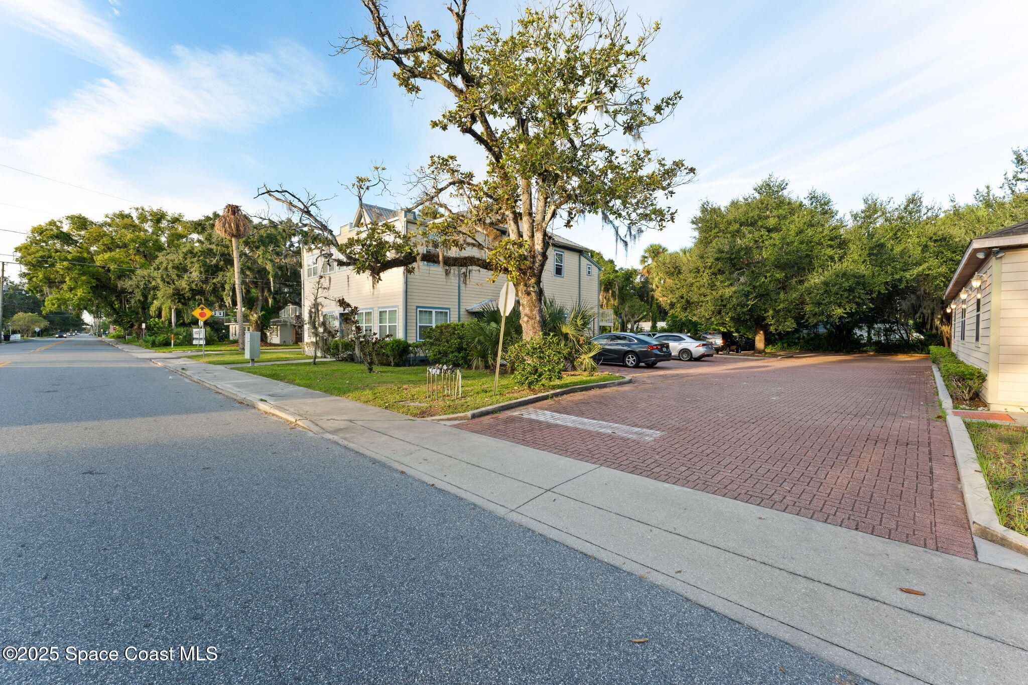 22 S Clyde Avenue