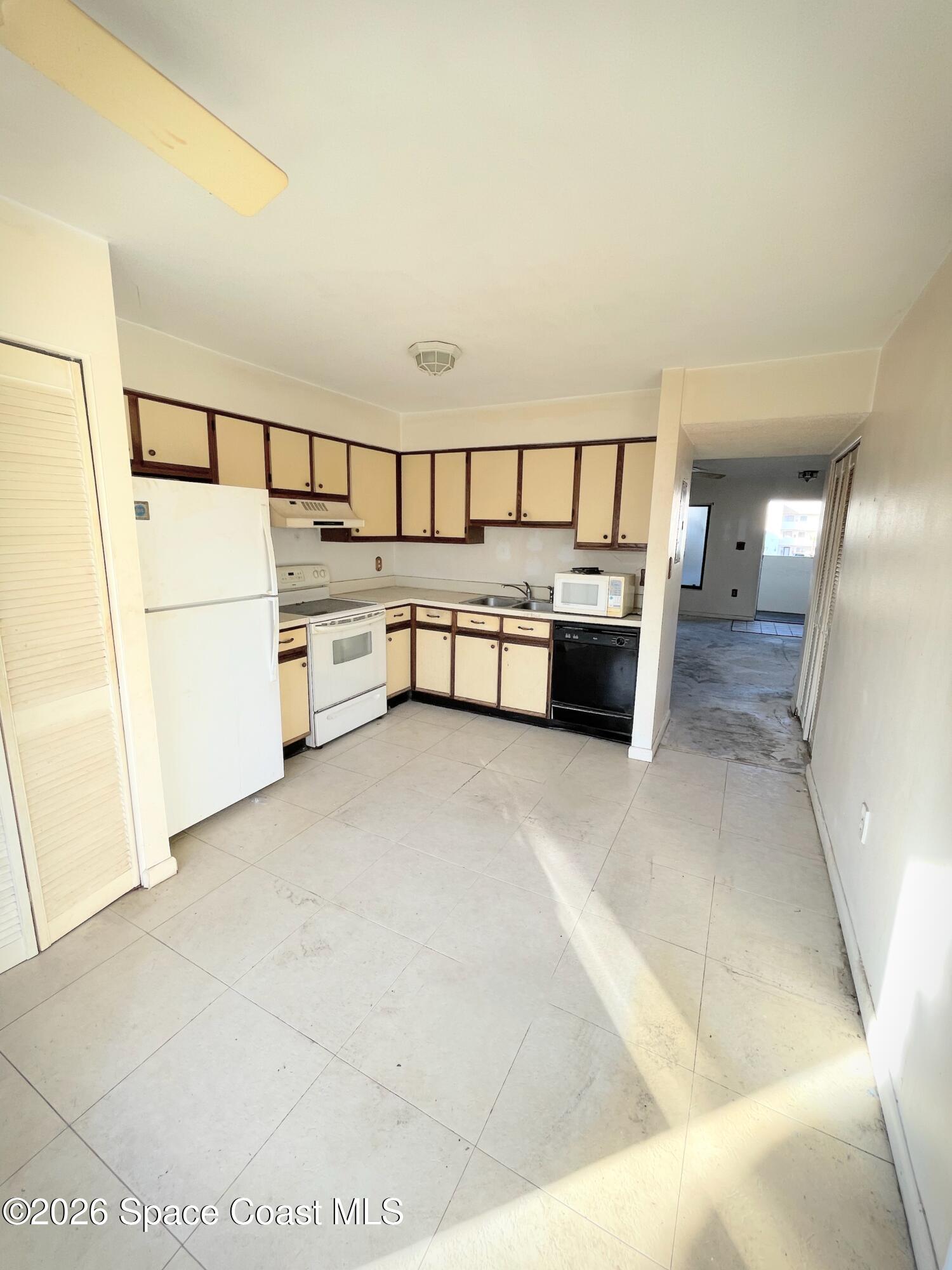 200 International Drive 710