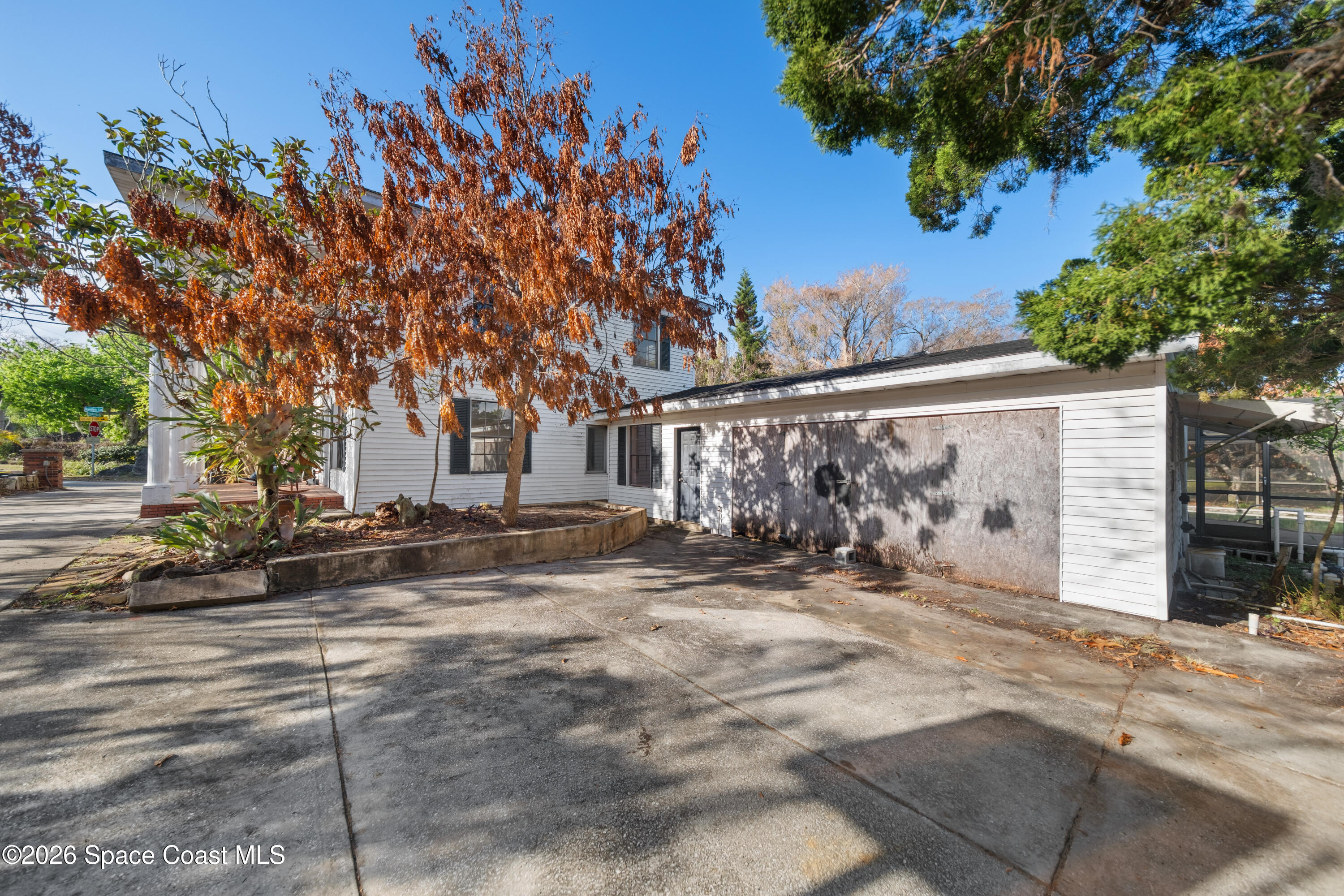 4301 Crooked Mile Road