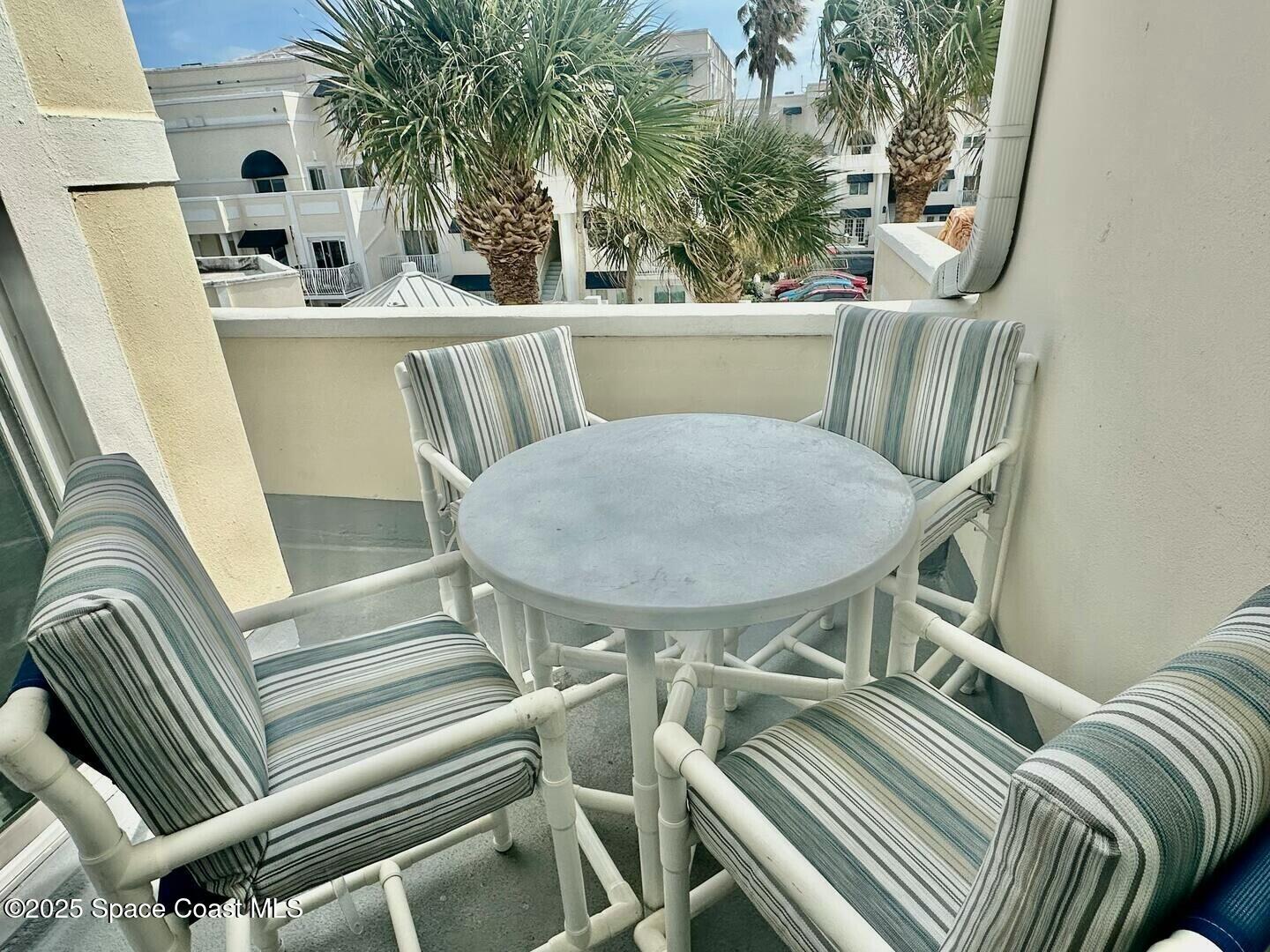 8600 Ridgewood Avenue 1308