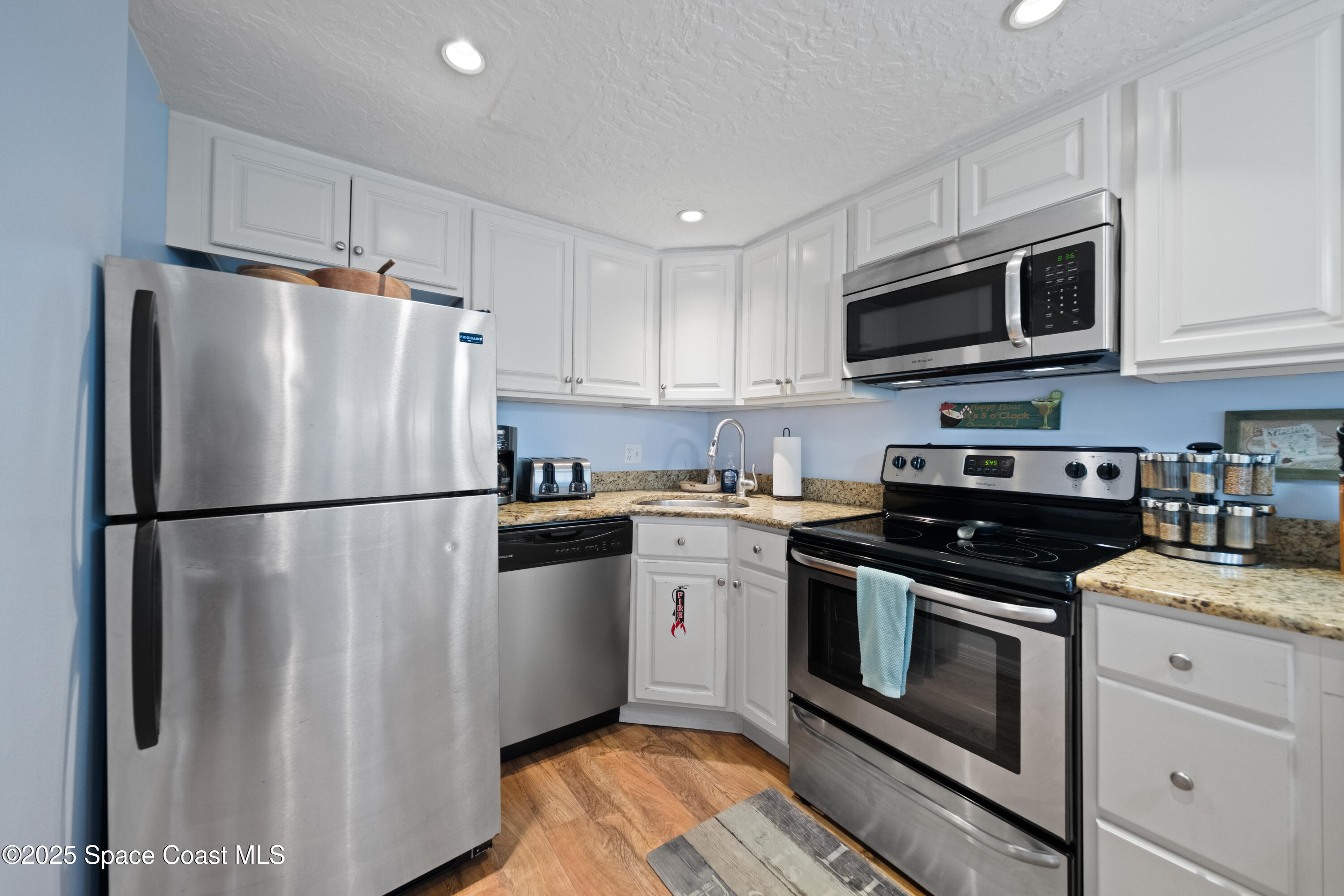 8600 Ridgewood Avenue 1308