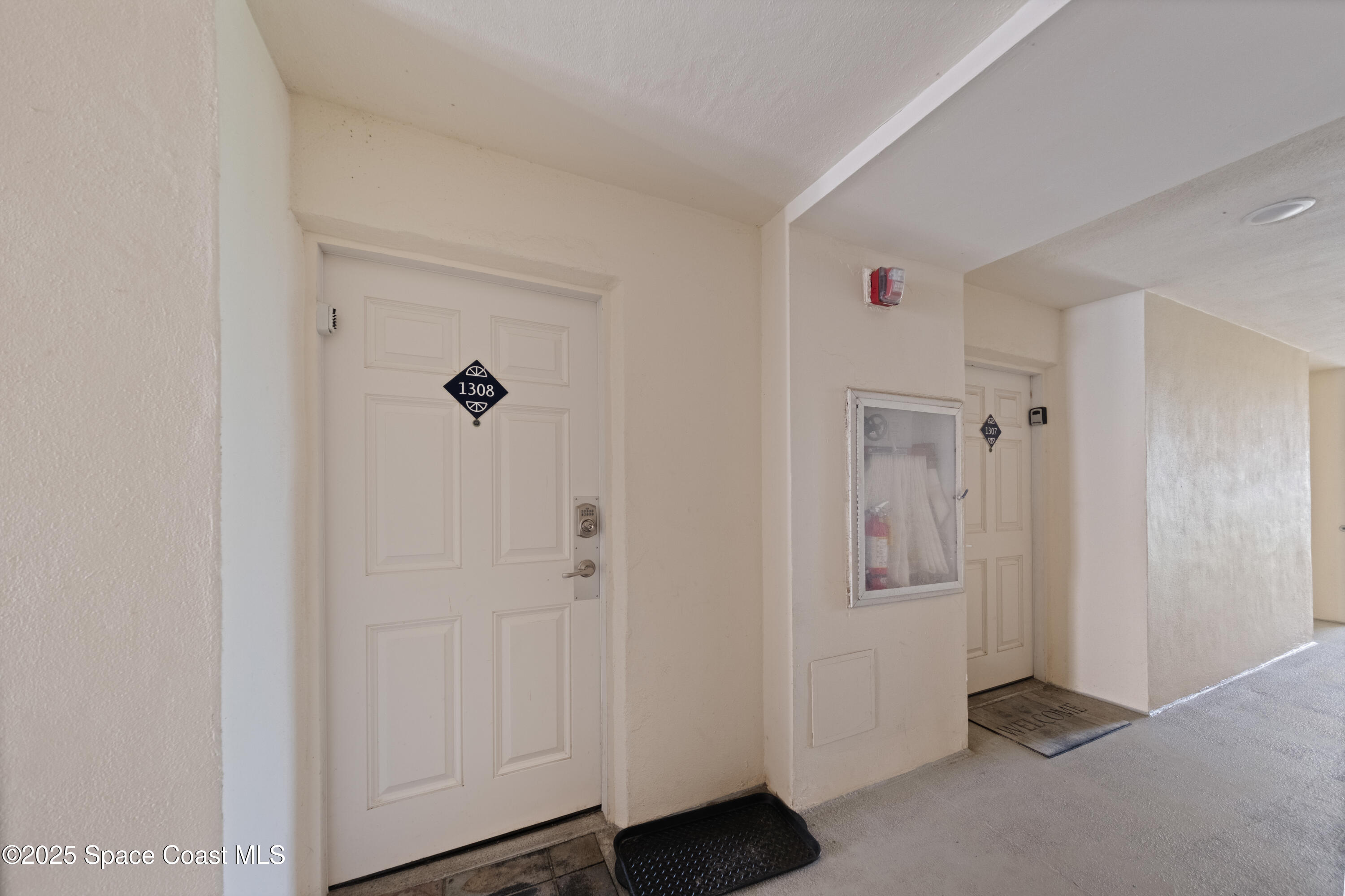 8600 Ridgewood Avenue 1308