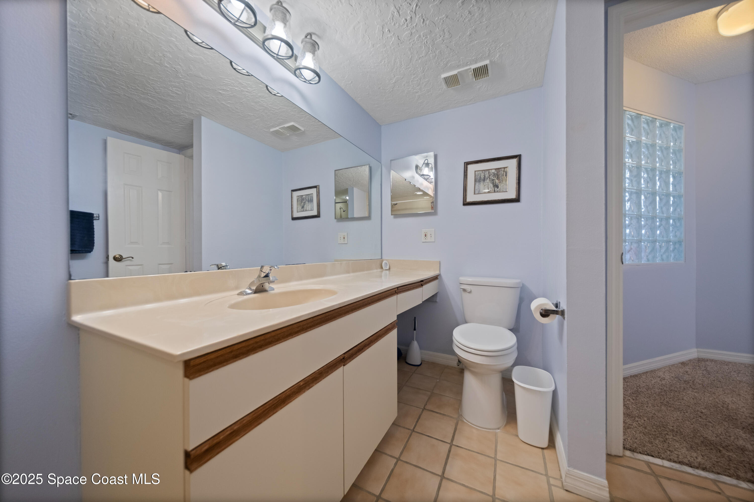 8600 Ridgewood Avenue 1308