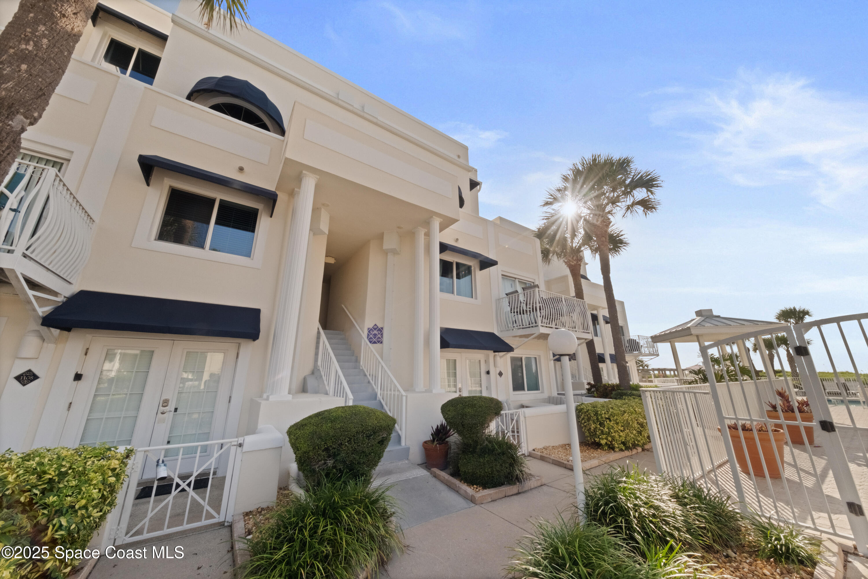 8600 Ridgewood Avenue 1308