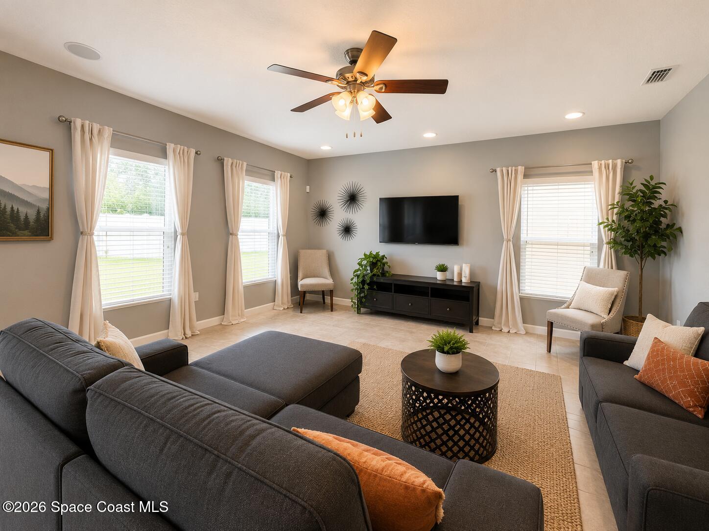 790 Fiddleleaf Circle