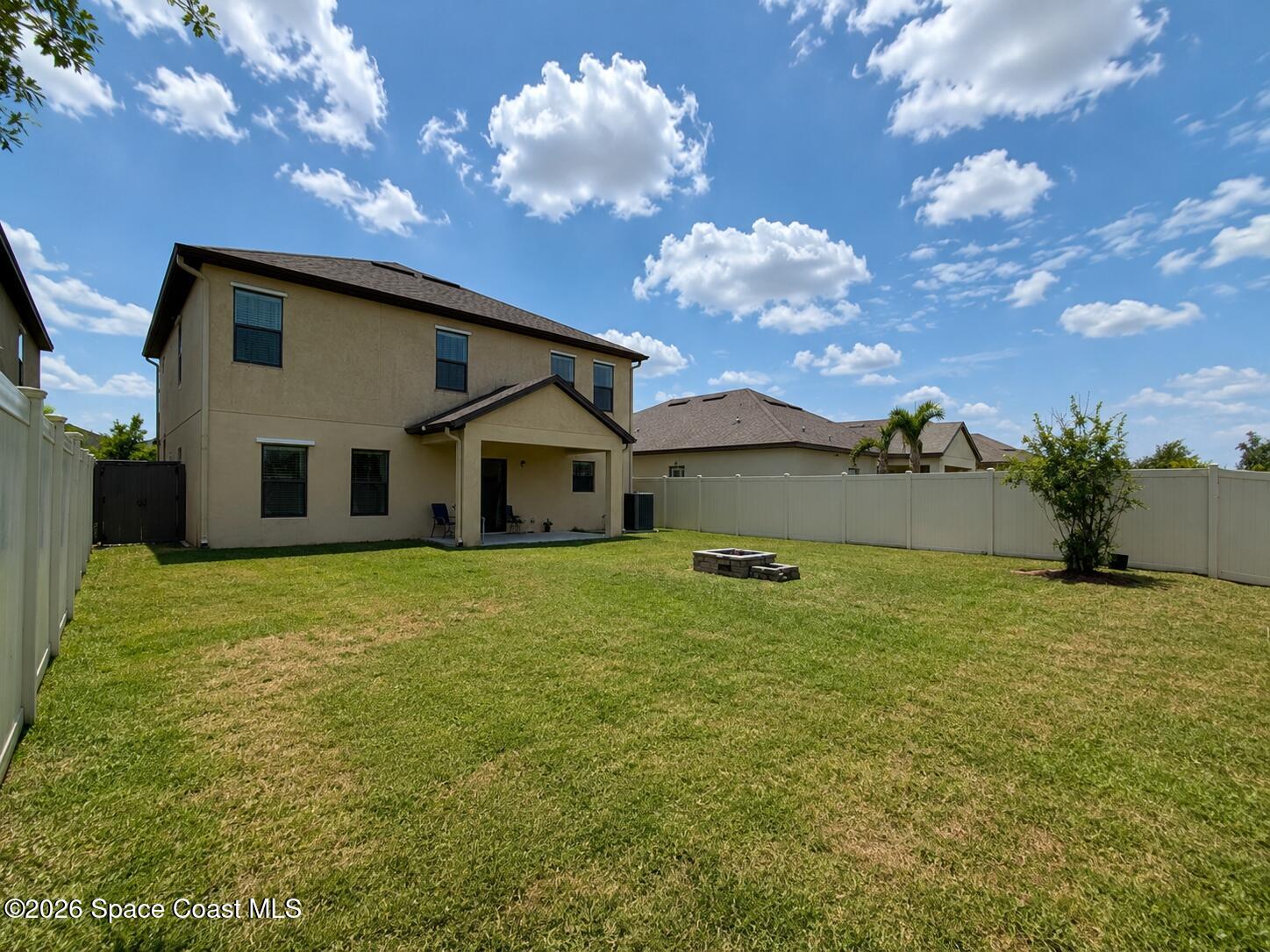 790 Fiddleleaf Circle