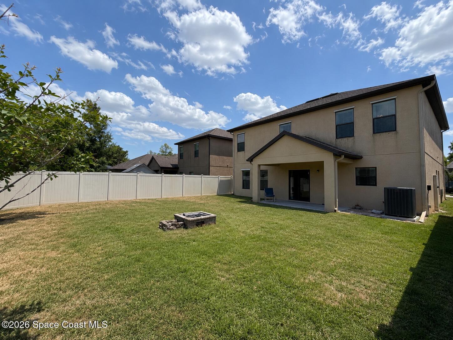 790 Fiddleleaf Circle