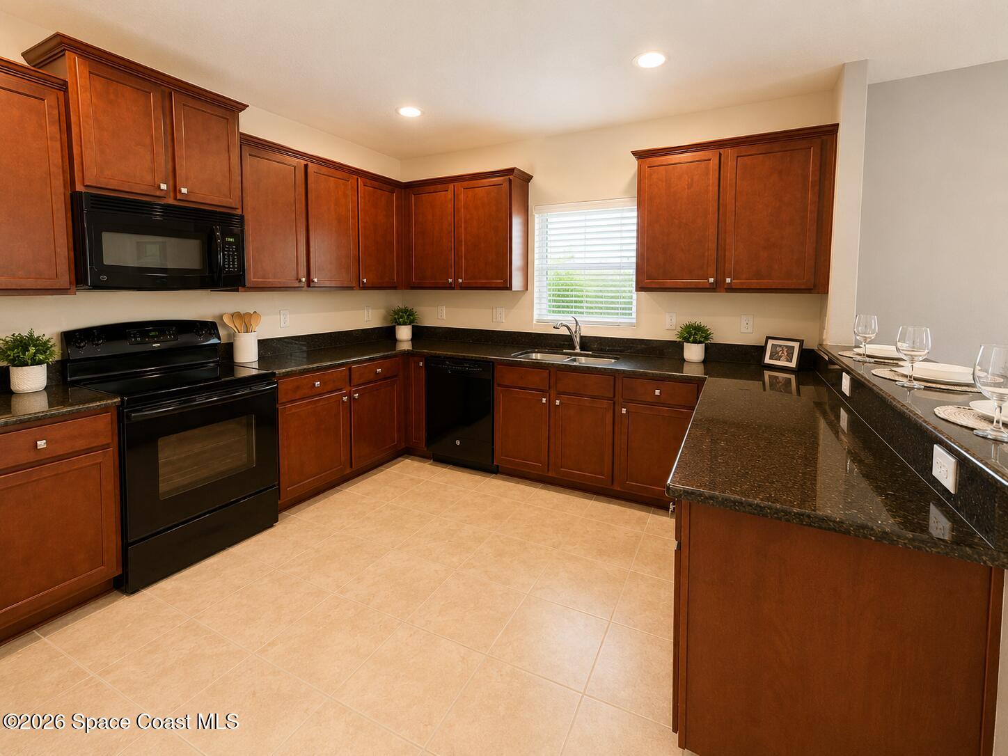 790 Fiddleleaf Circle