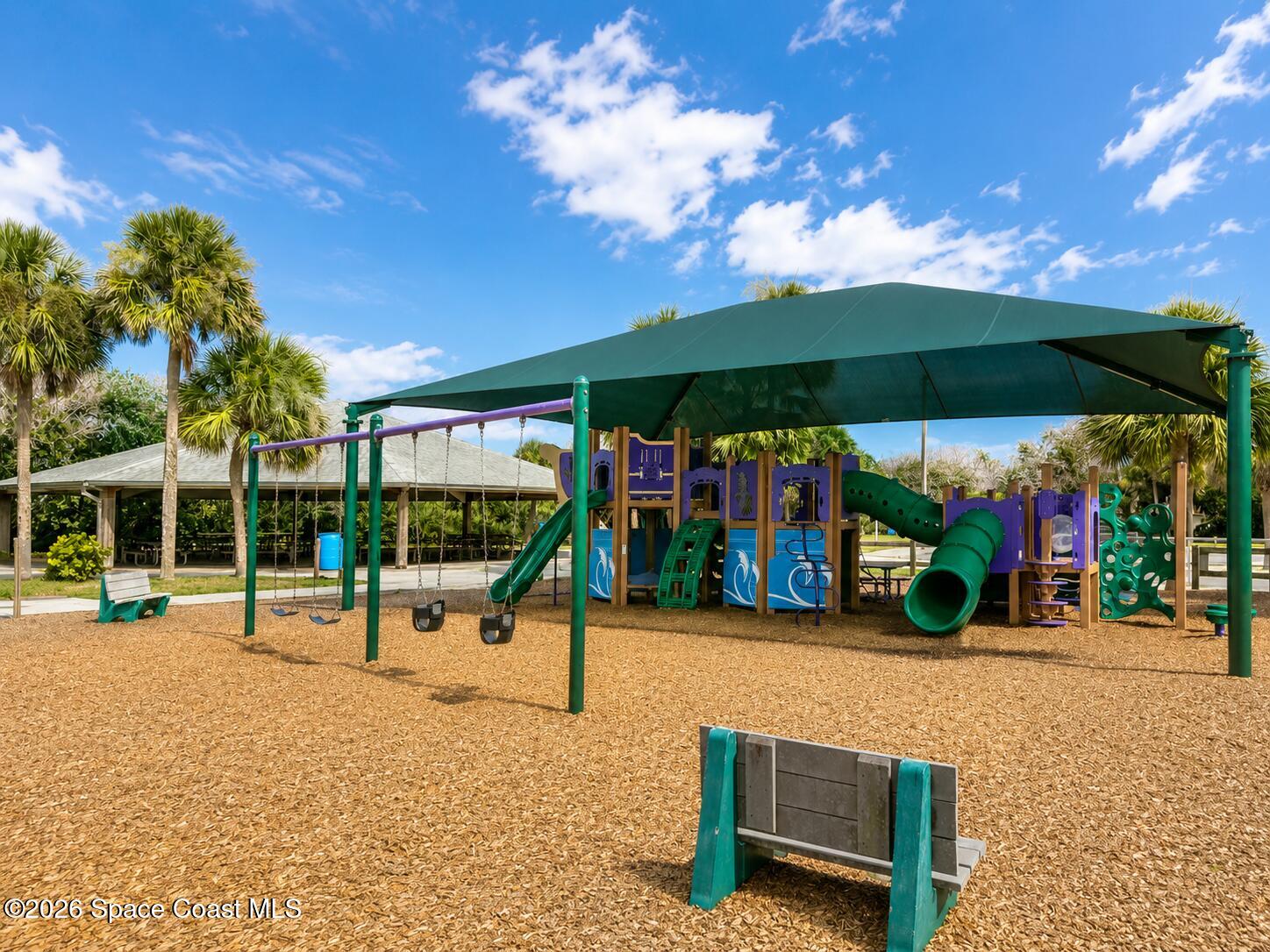 180 Paradise Boulevard 18023
