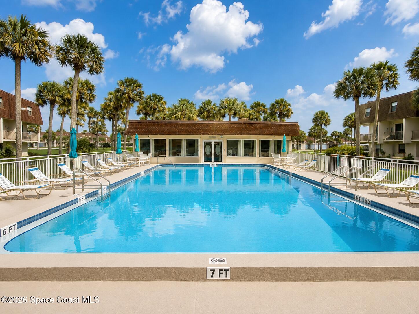 180 Paradise Boulevard 18023