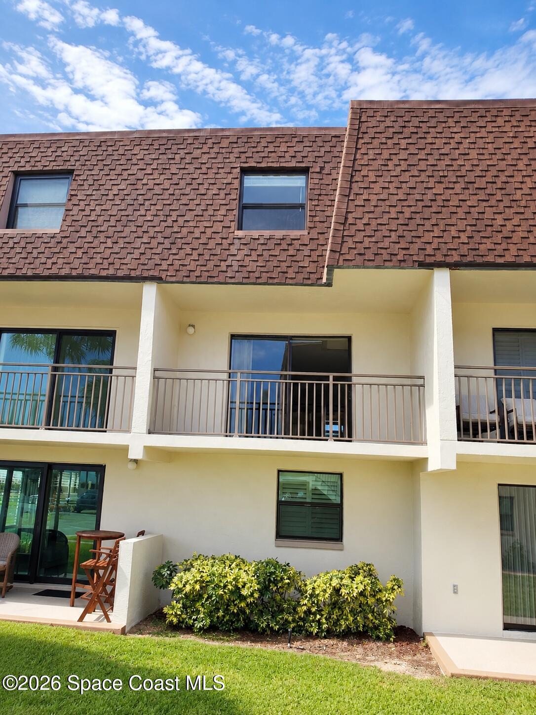 180 Paradise Boulevard 18023