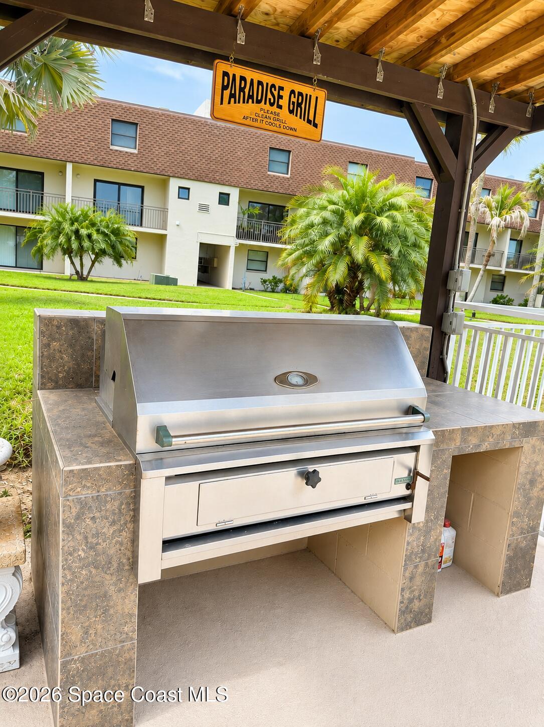 180 Paradise Boulevard 18023