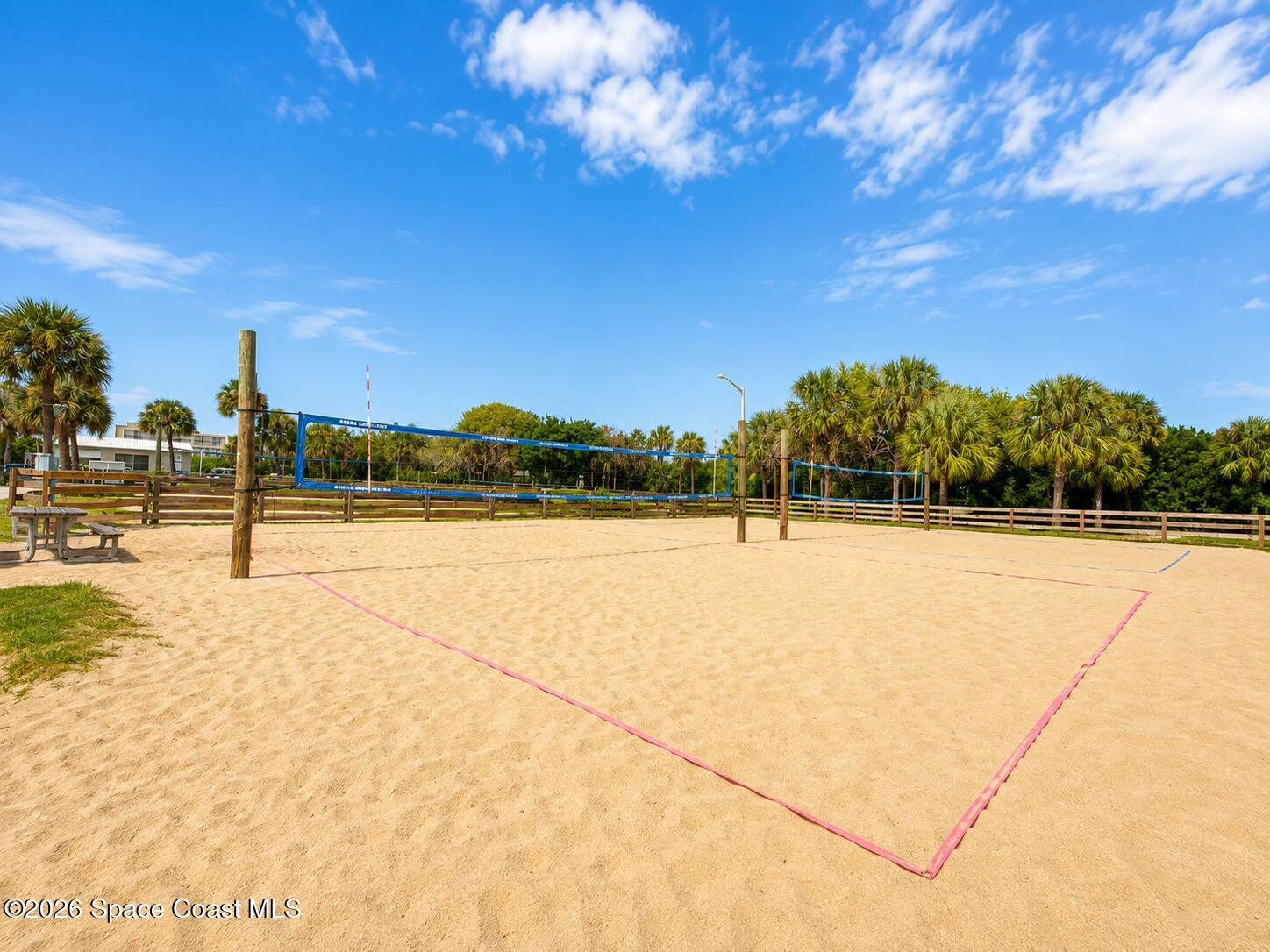 180 Paradise Boulevard 18023