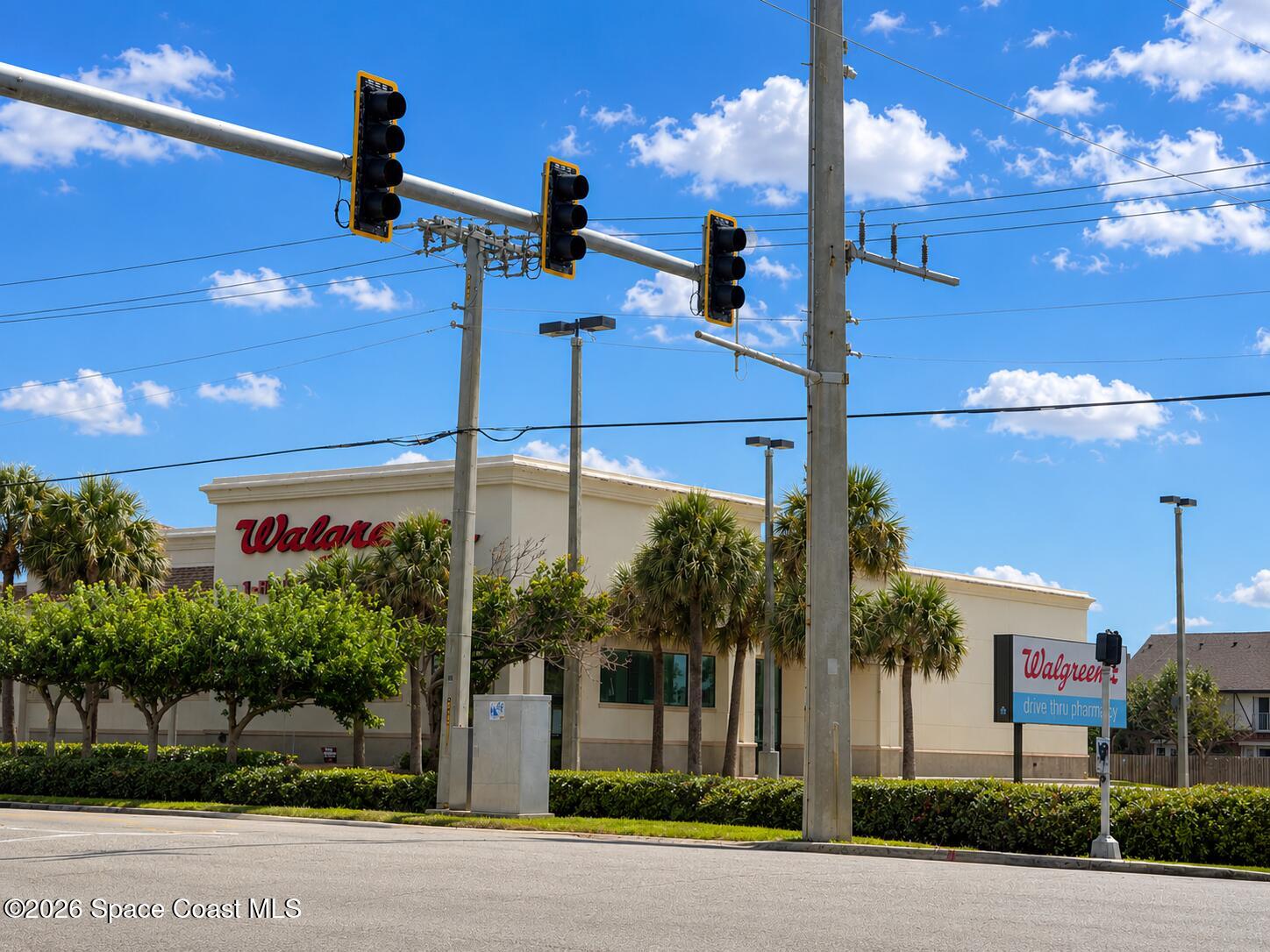 180 Paradise Boulevard 18023