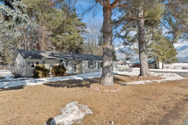 124 Pleasant View Drive