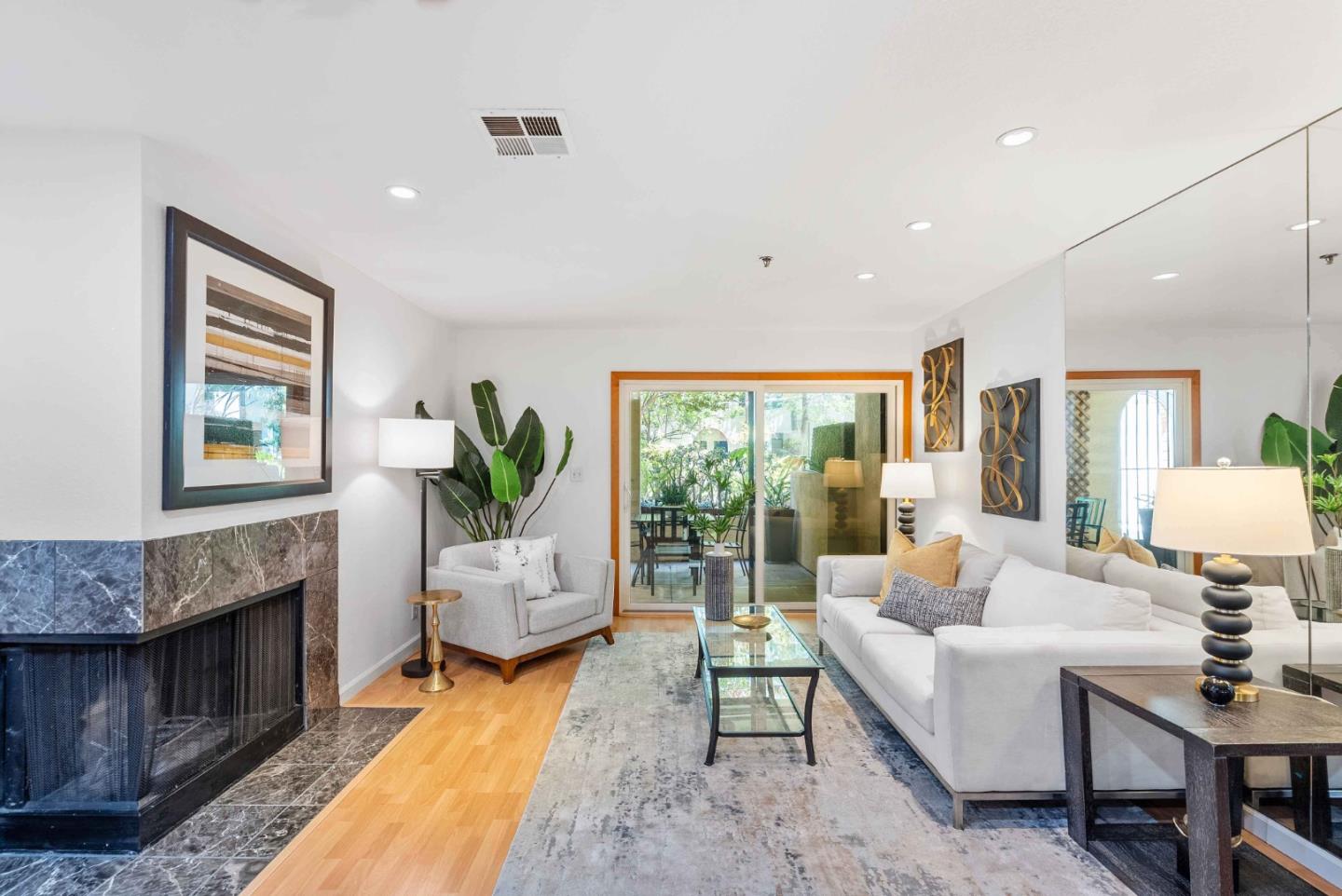 153 California AVE F101