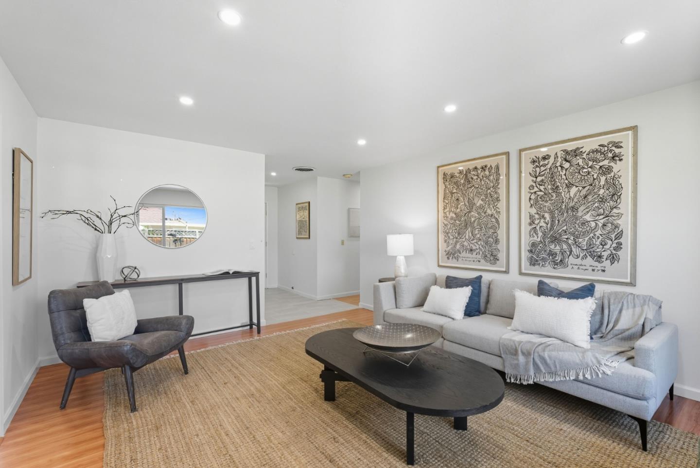 5597 Glenoak Court