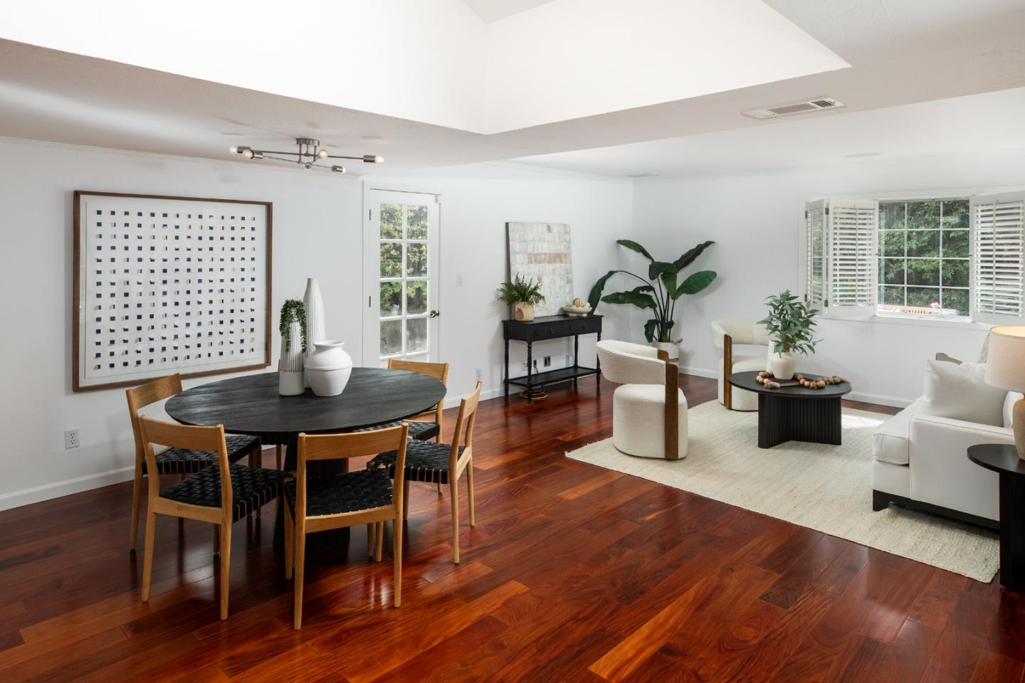 1672 Maryland Street