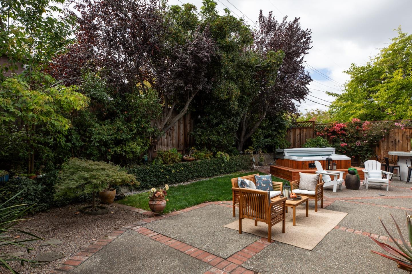 1672 Maryland Street