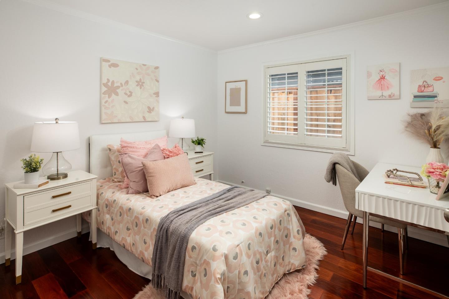 1672 Maryland Street