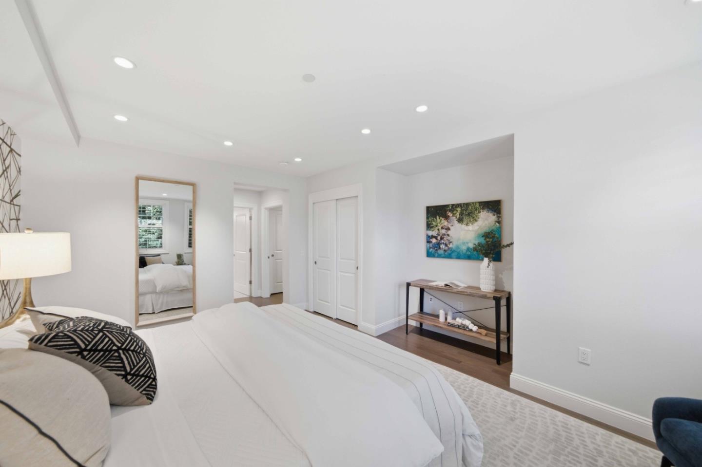 325 Channing AVE 112