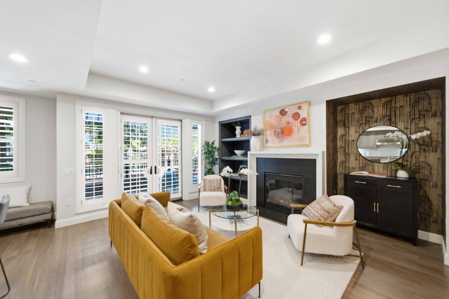 325 Channing AVE 112
