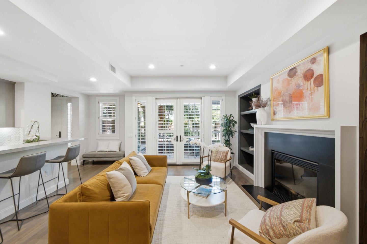 325 Channing AVE 112