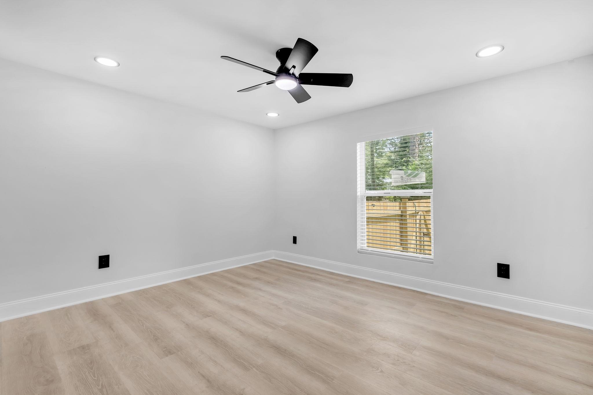 223 Tropicaire Street