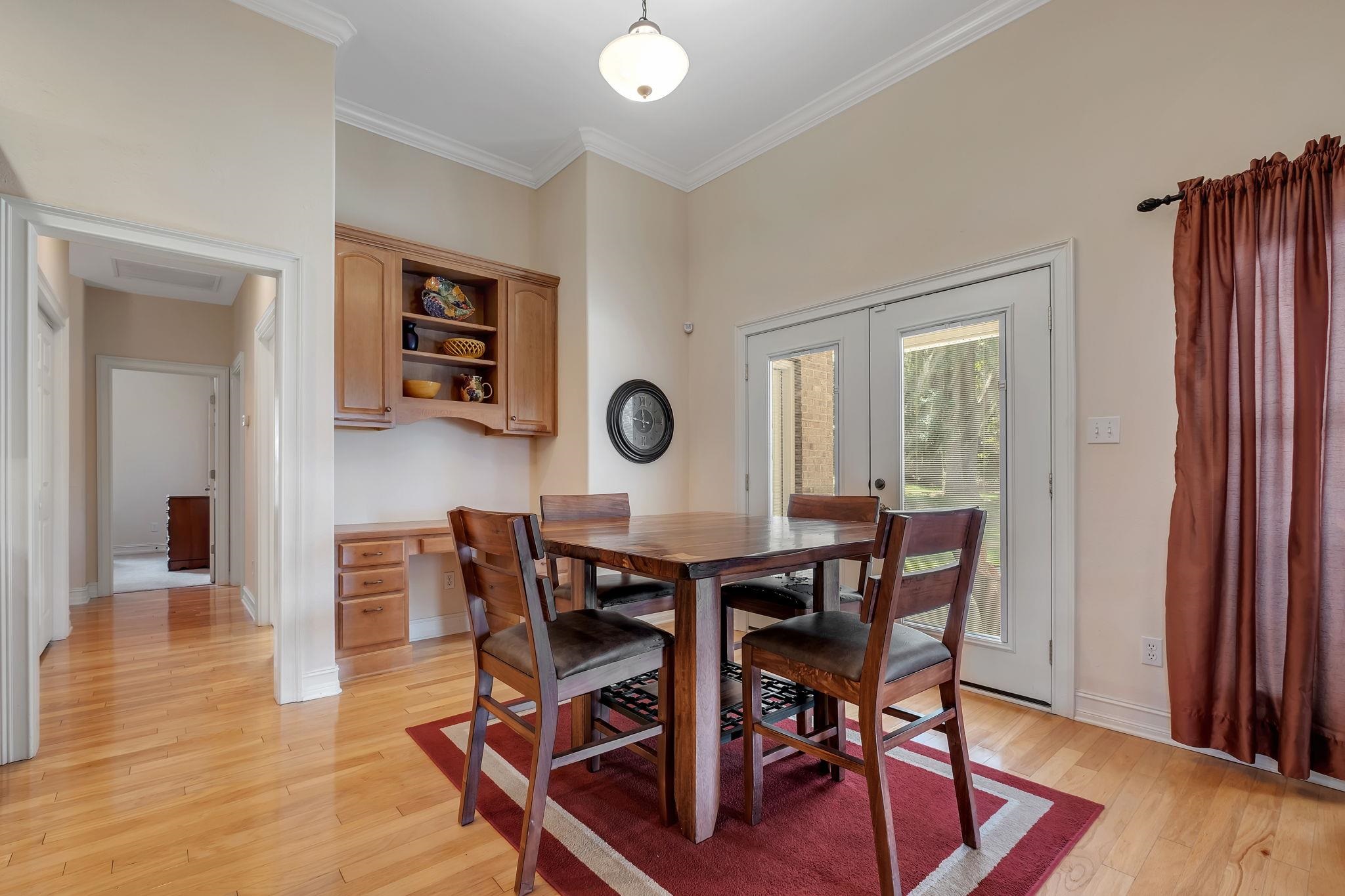 1153 W Ronds Pointe Drive