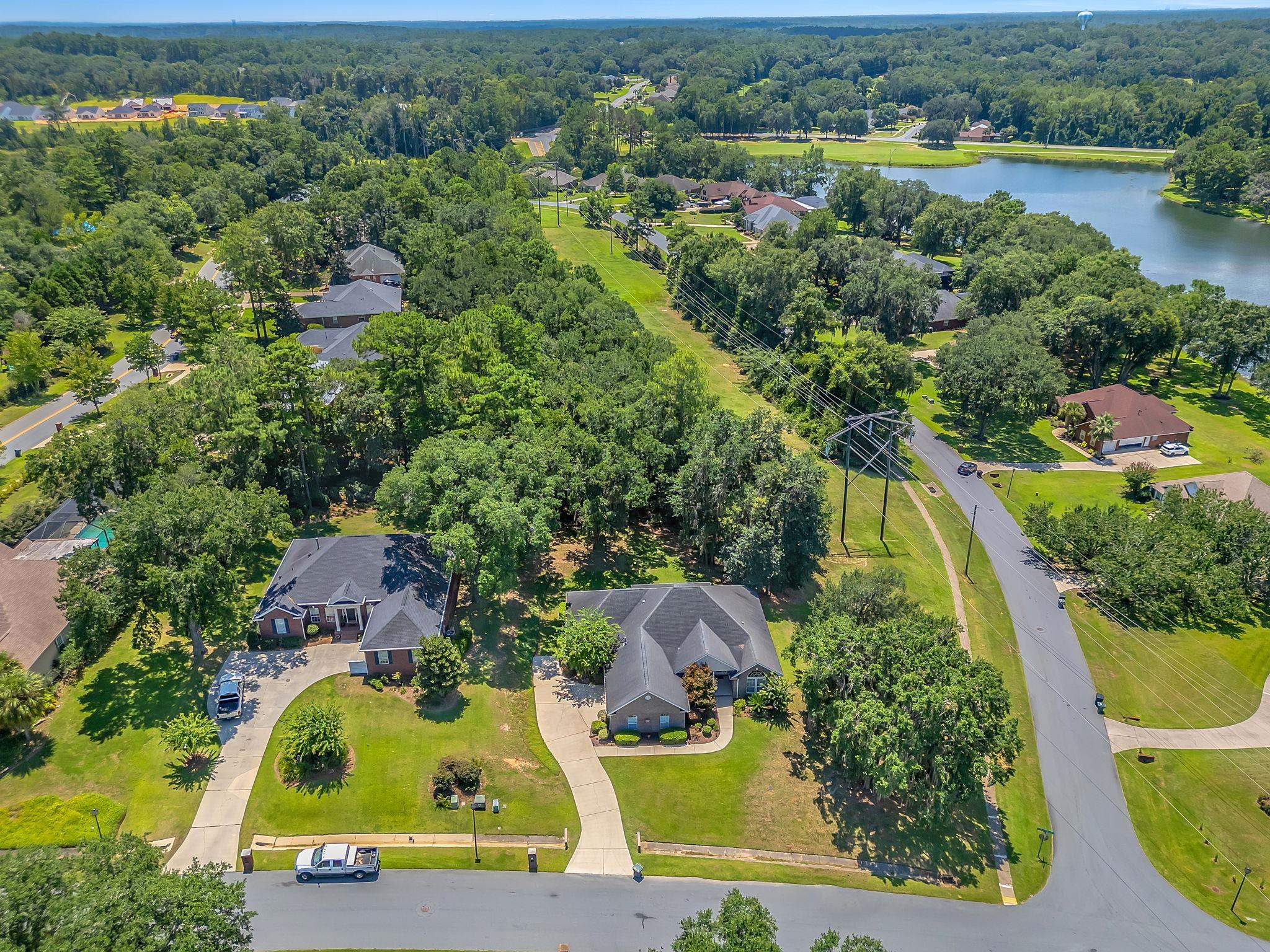 1153 W Ronds Pointe Drive