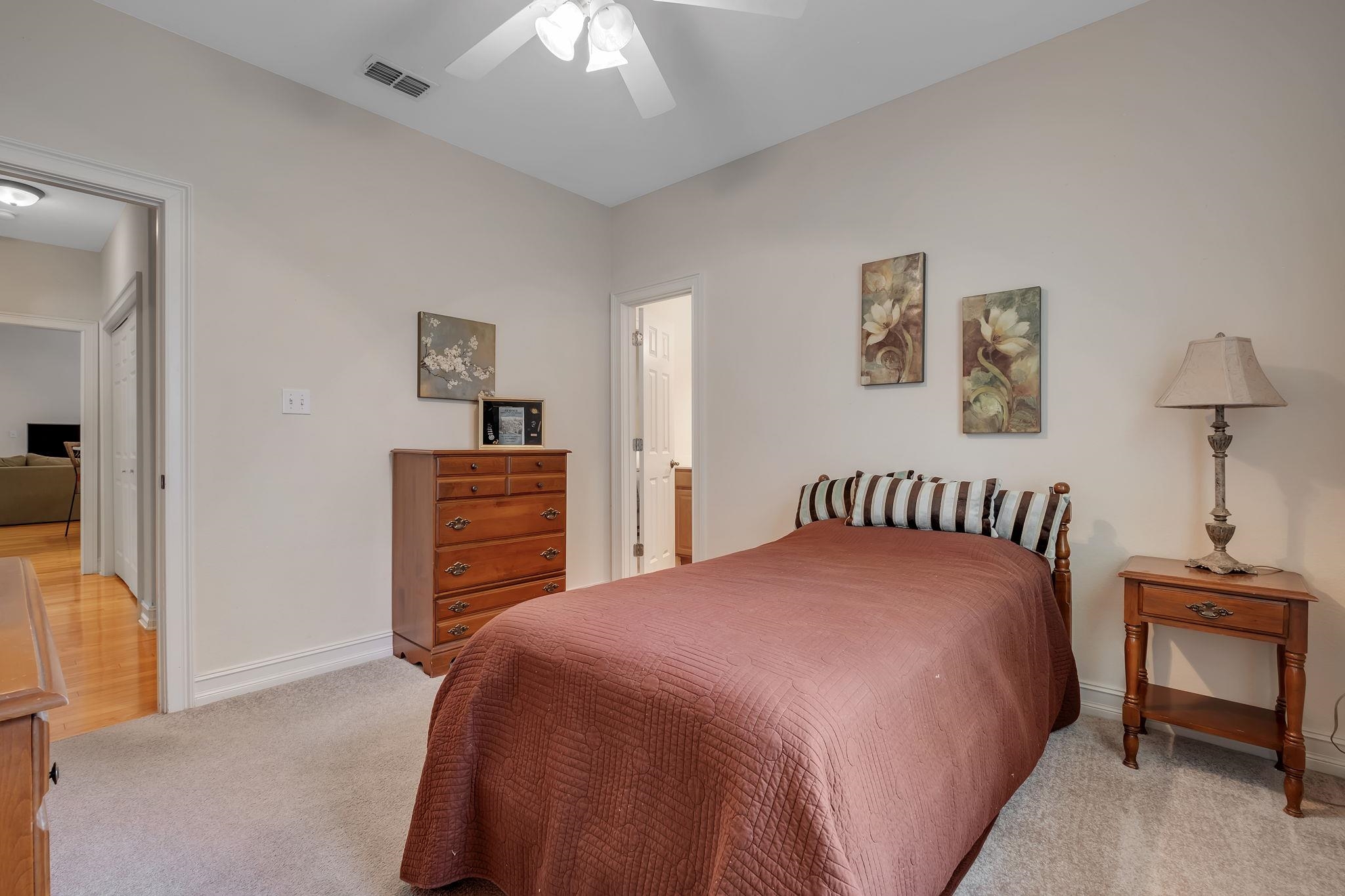 1153 W Ronds Pointe Drive