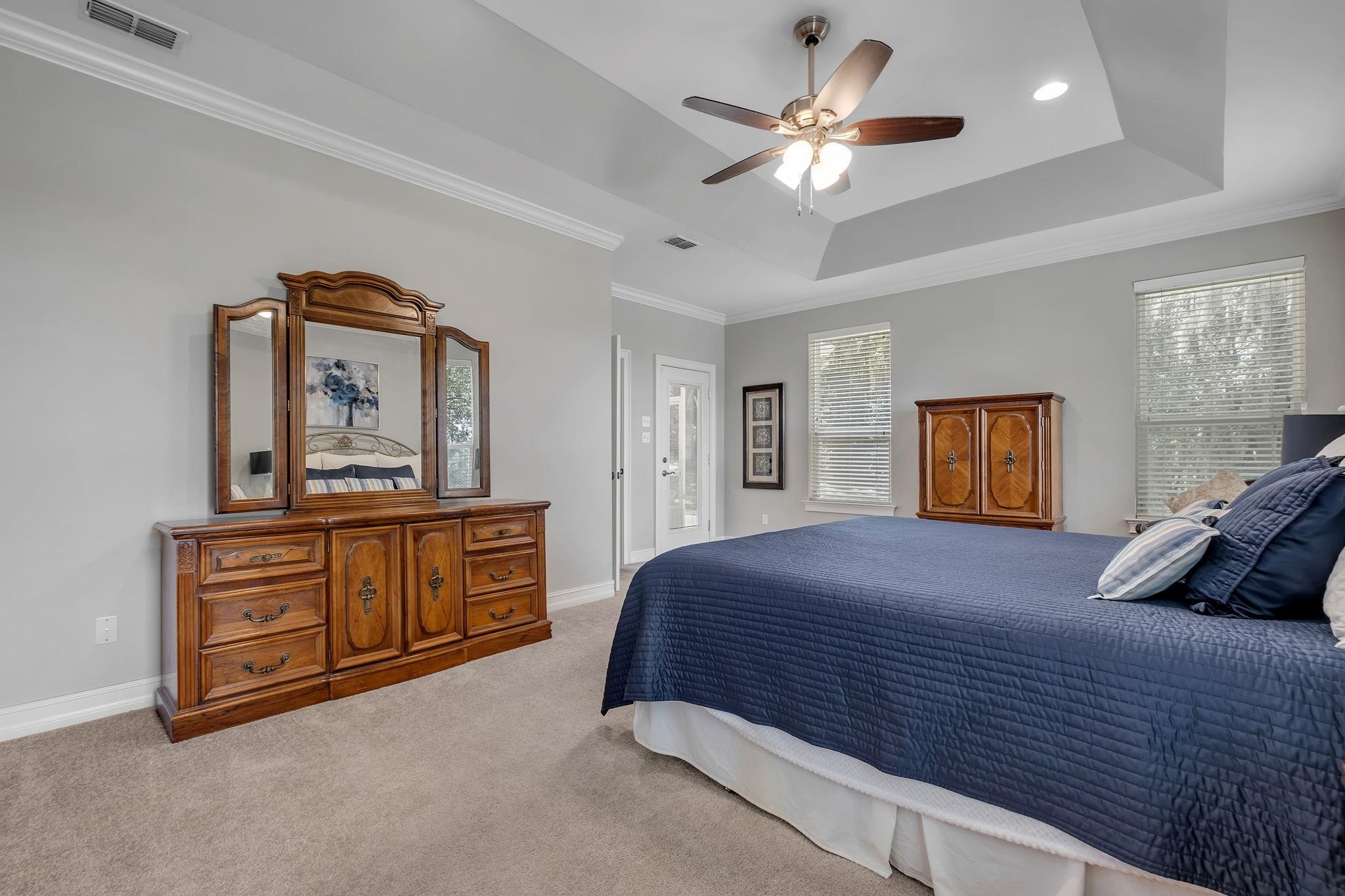 1153 W Ronds Pointe Drive