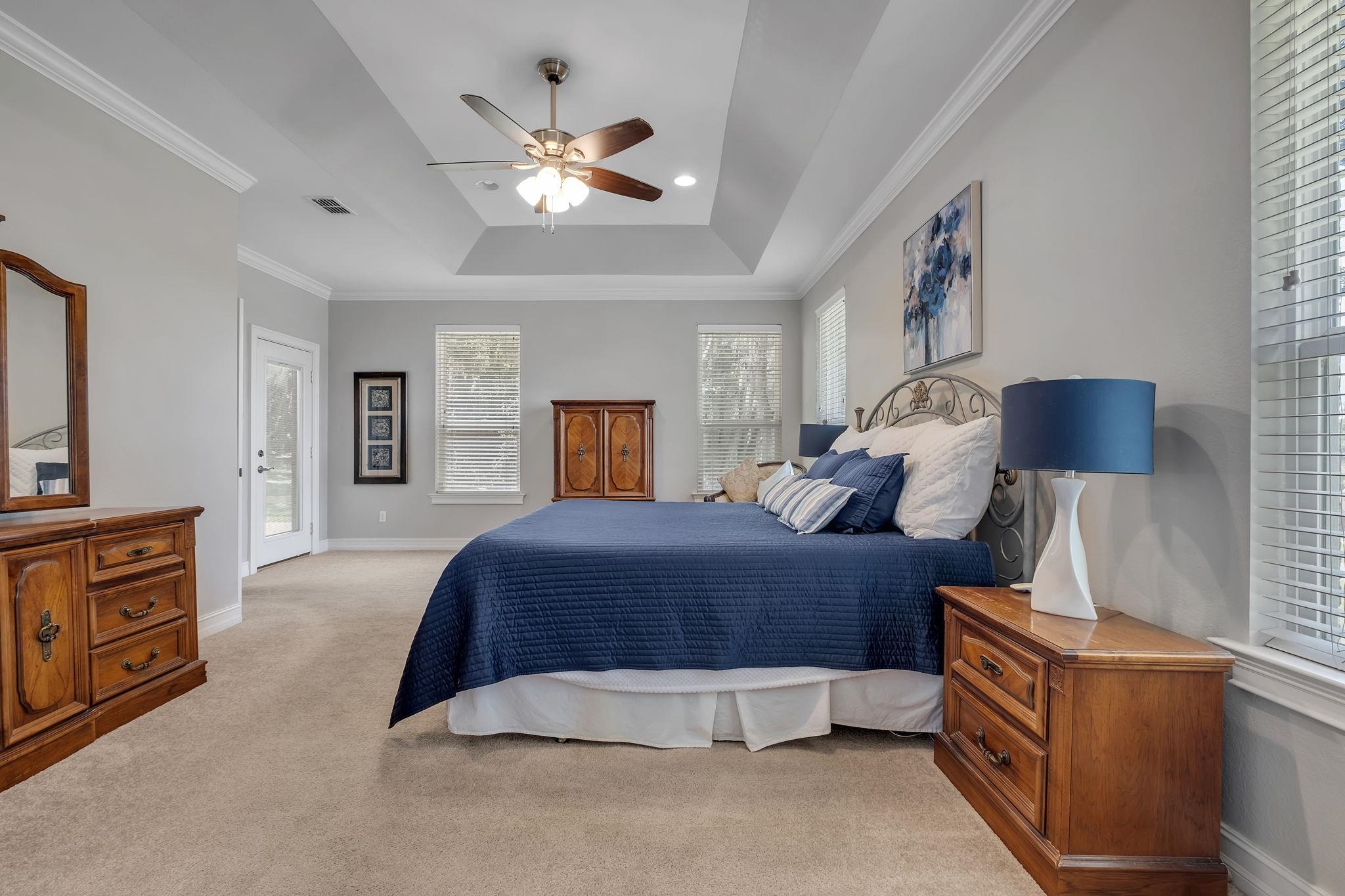 1153 W Ronds Pointe Drive