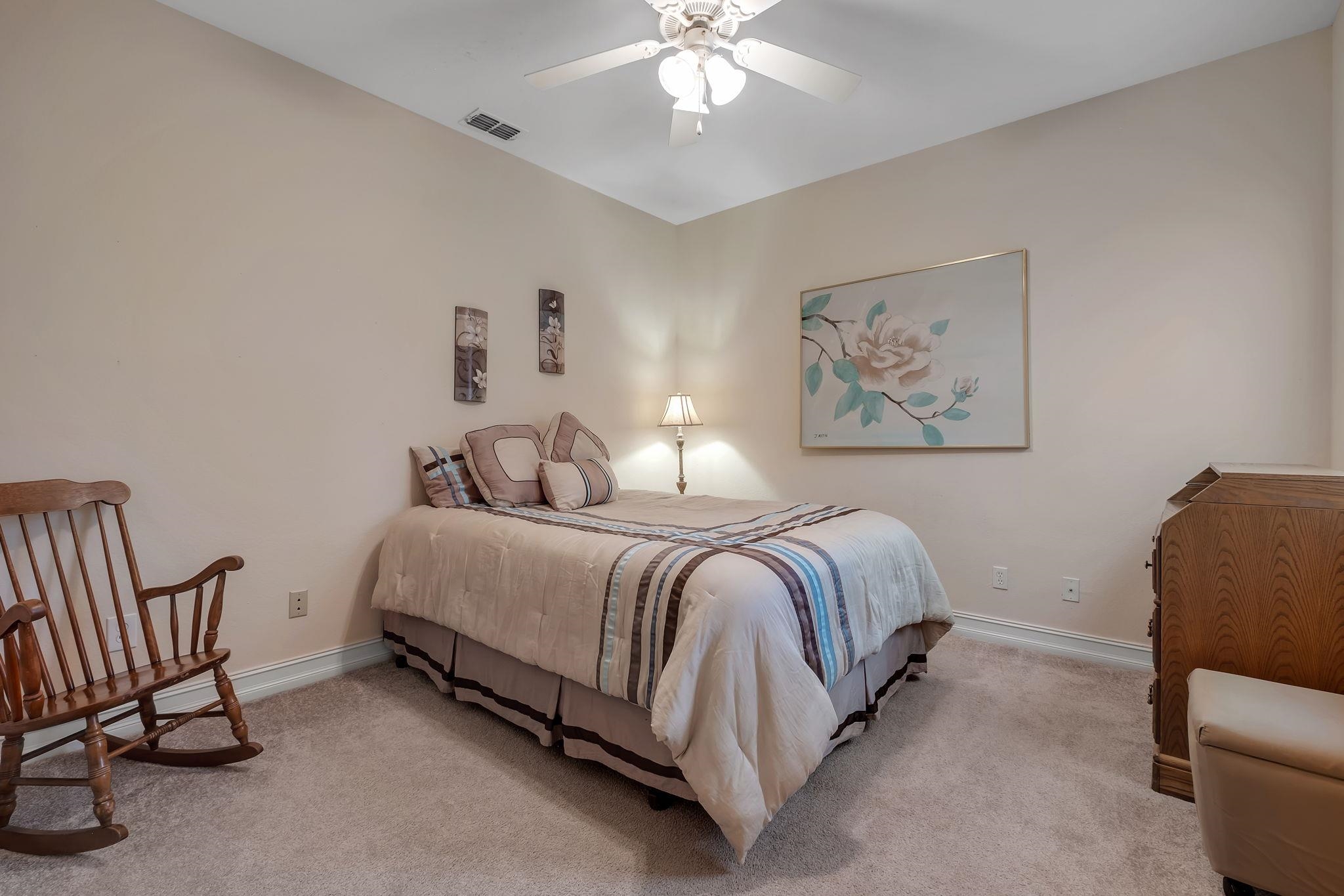 1153 W Ronds Pointe Drive