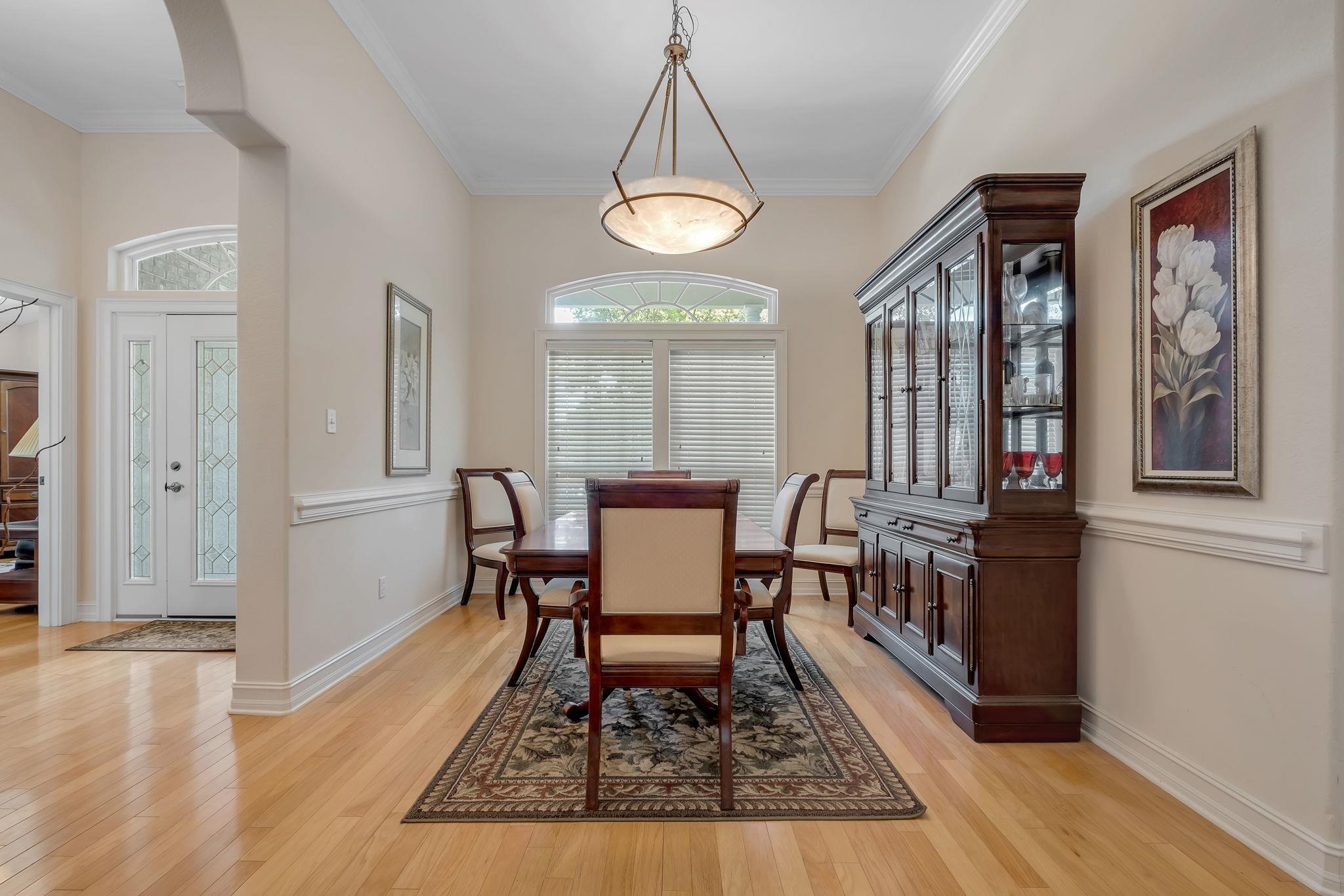 1153 W Ronds Pointe Drive