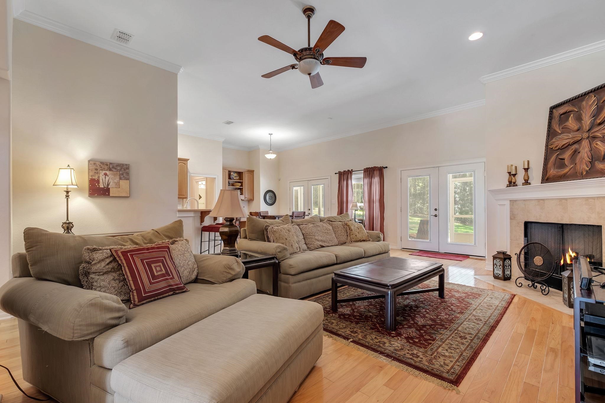 1153 W Ronds Pointe Drive