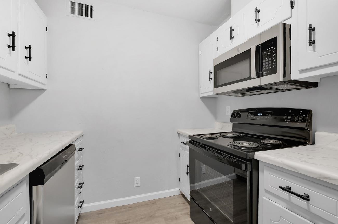 611 N Copeland Street Unit: B