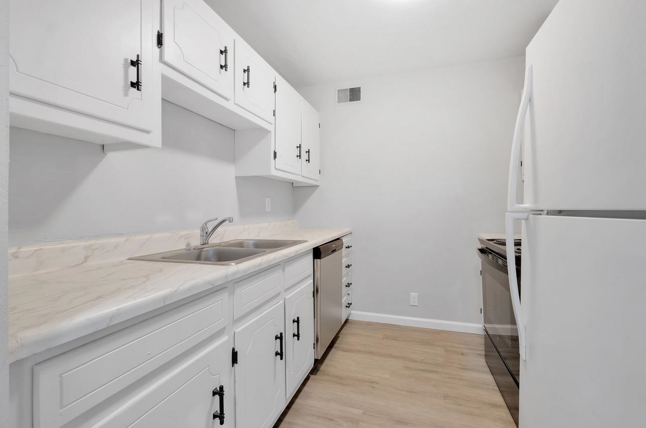 611 N Copeland Street Unit: B