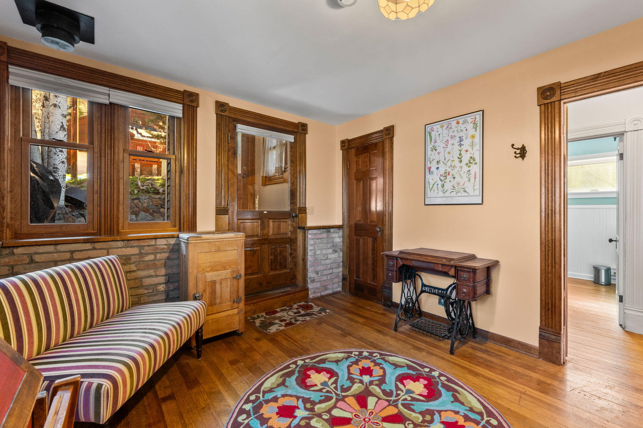 809 4th Street