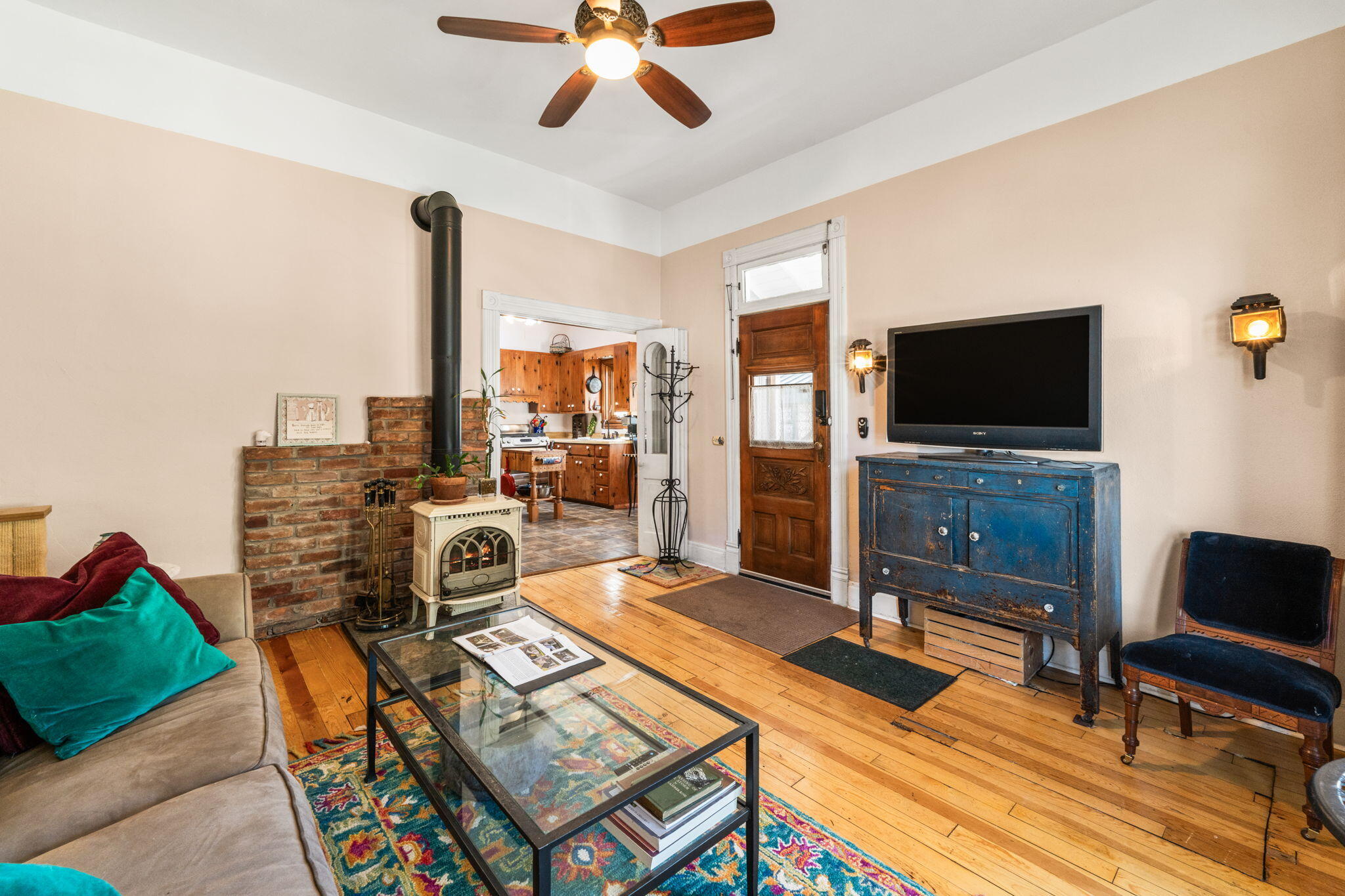 809 4th Street