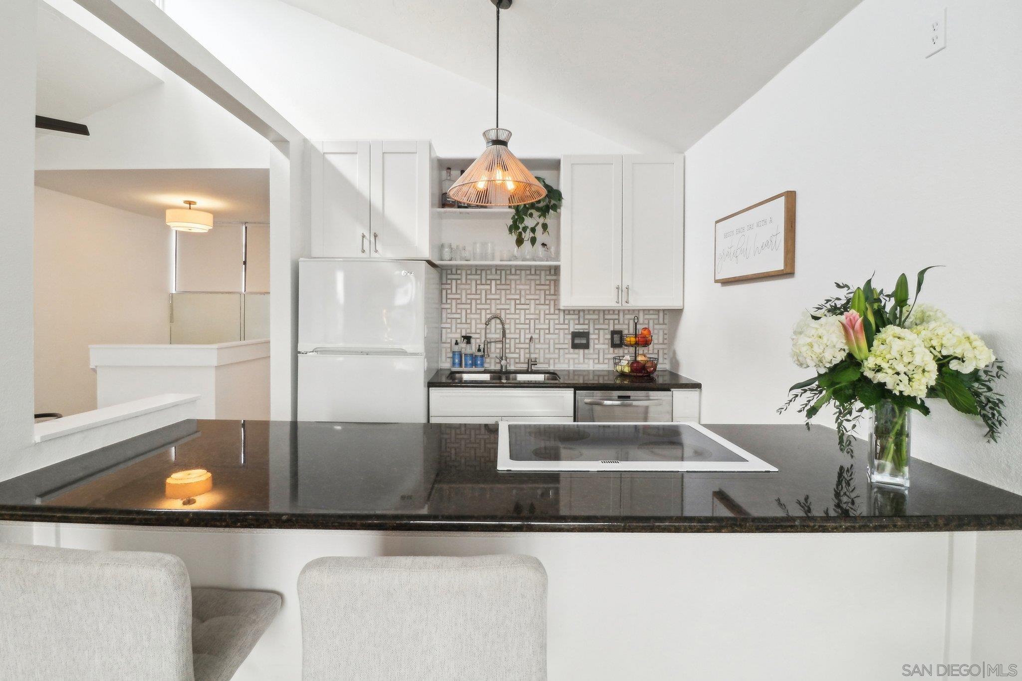 2376 Altisma Way Unit: E