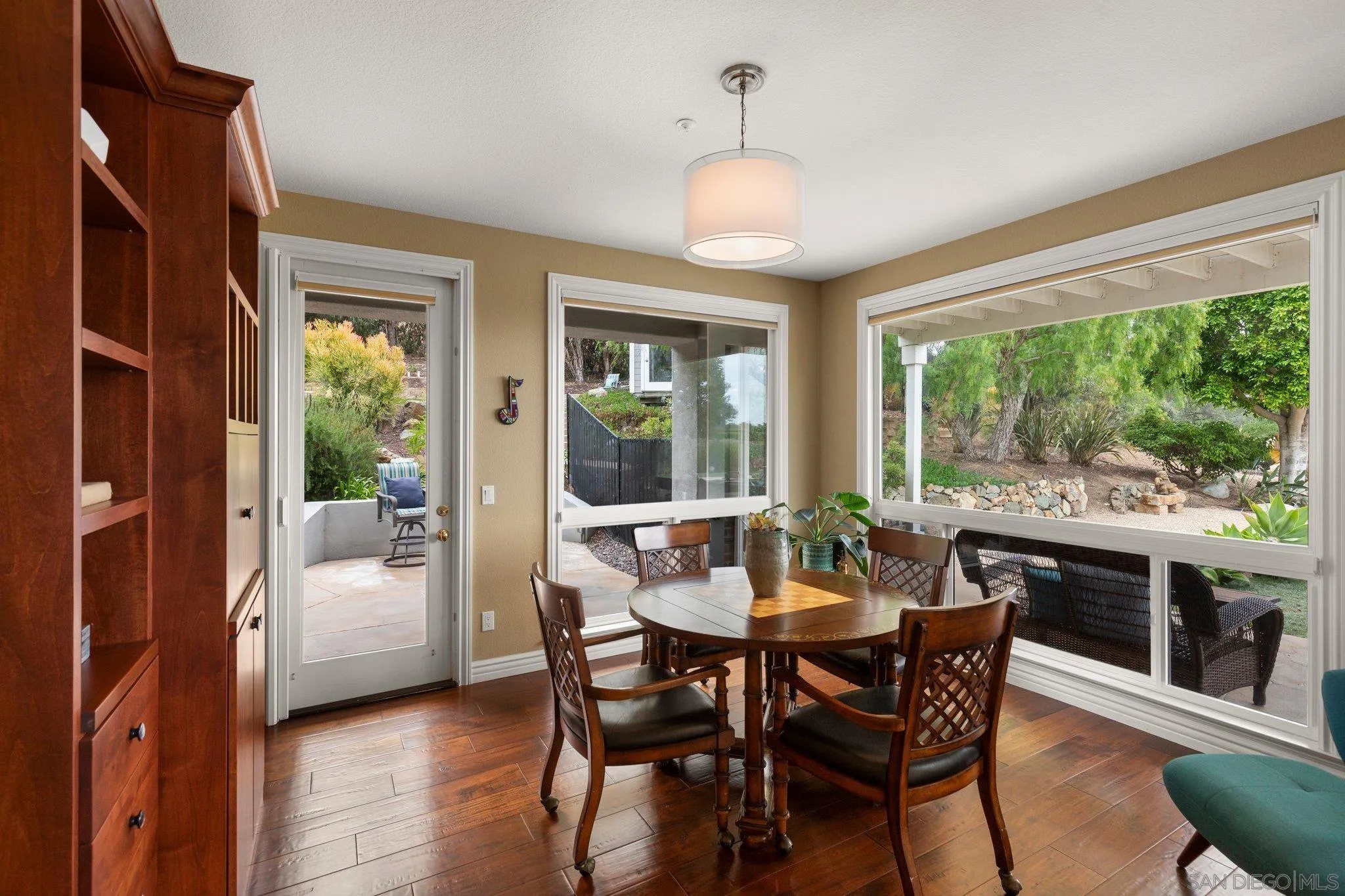 521 Latigo Row