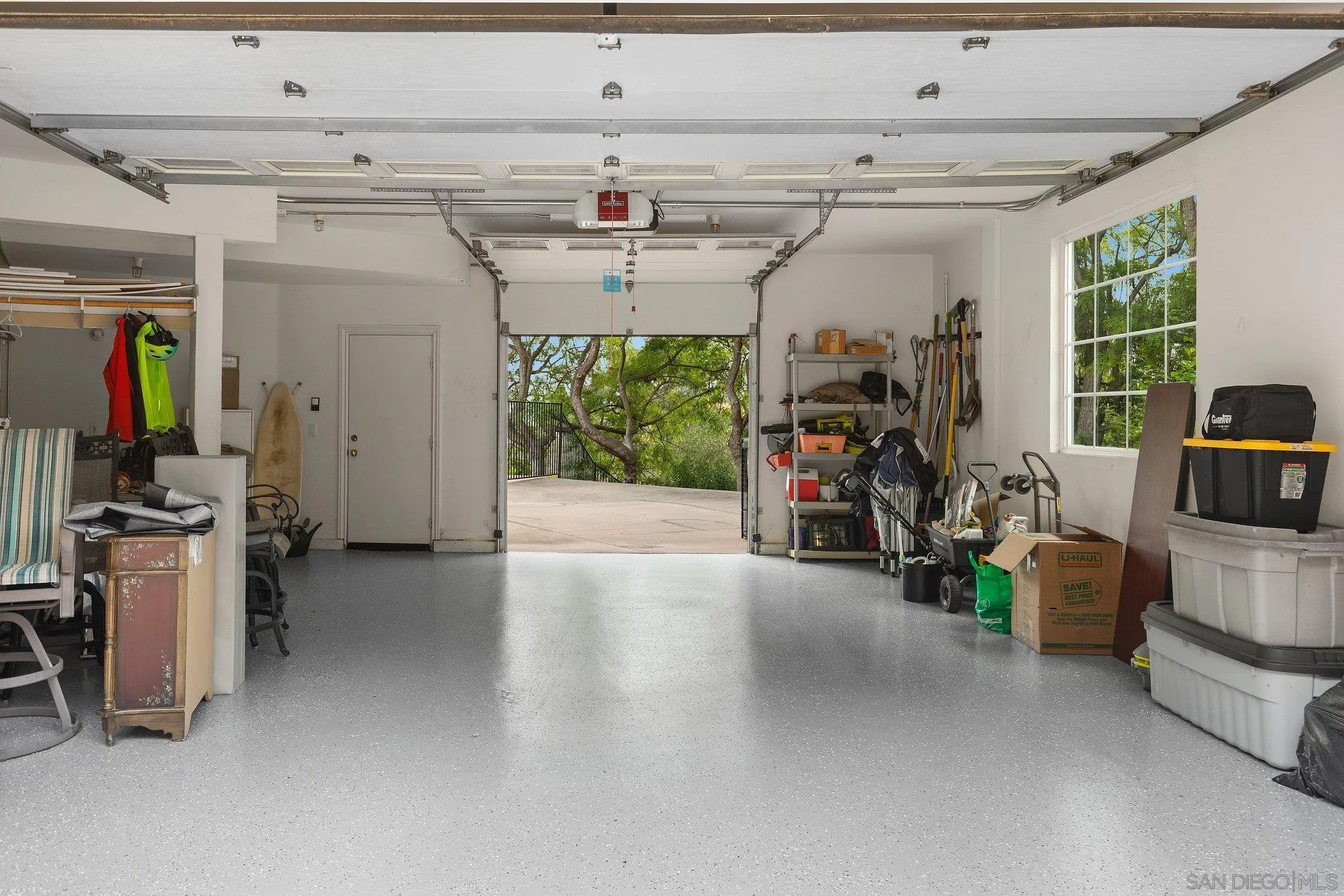 521 Latigo Row