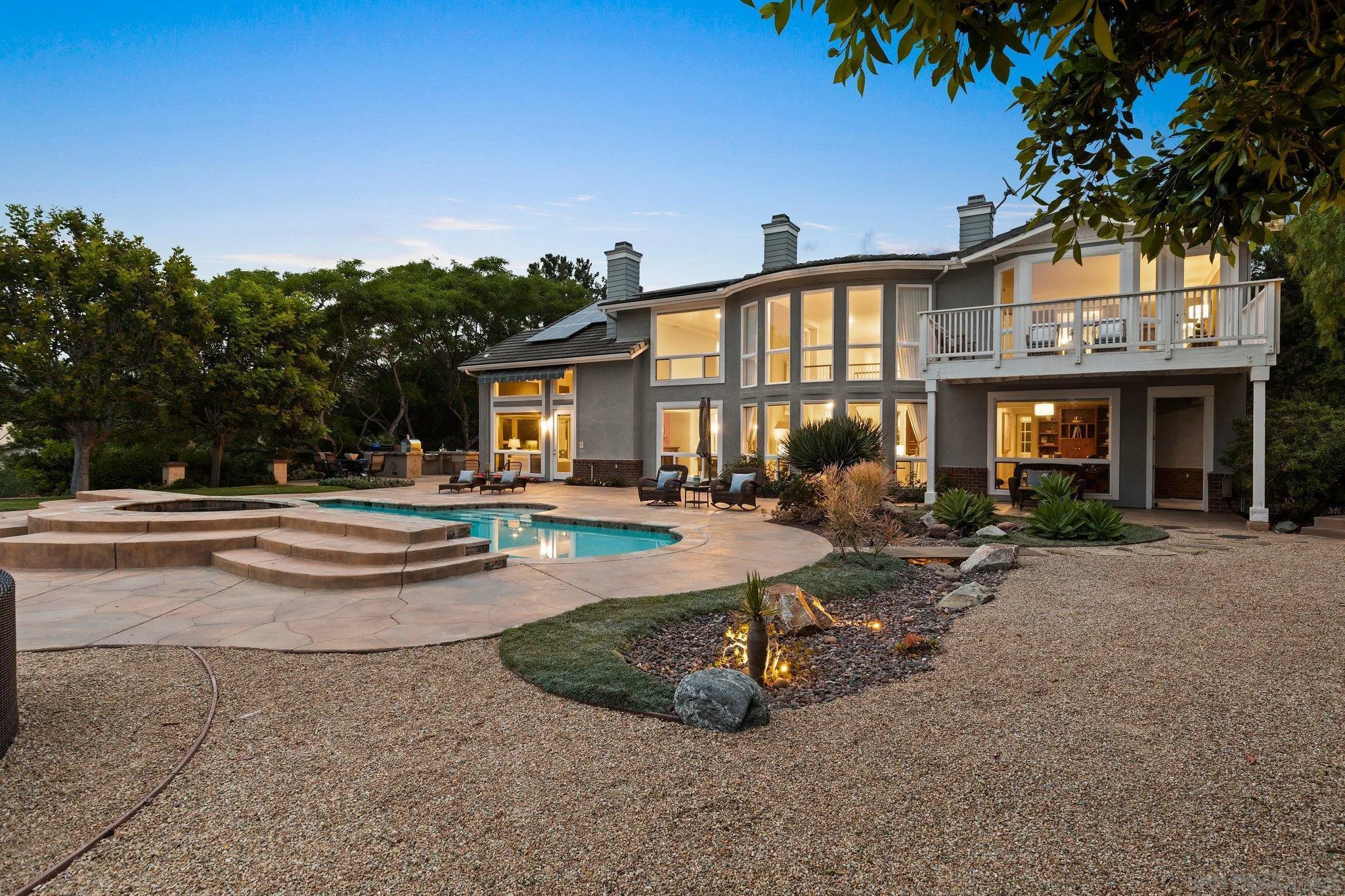 521 Latigo Row