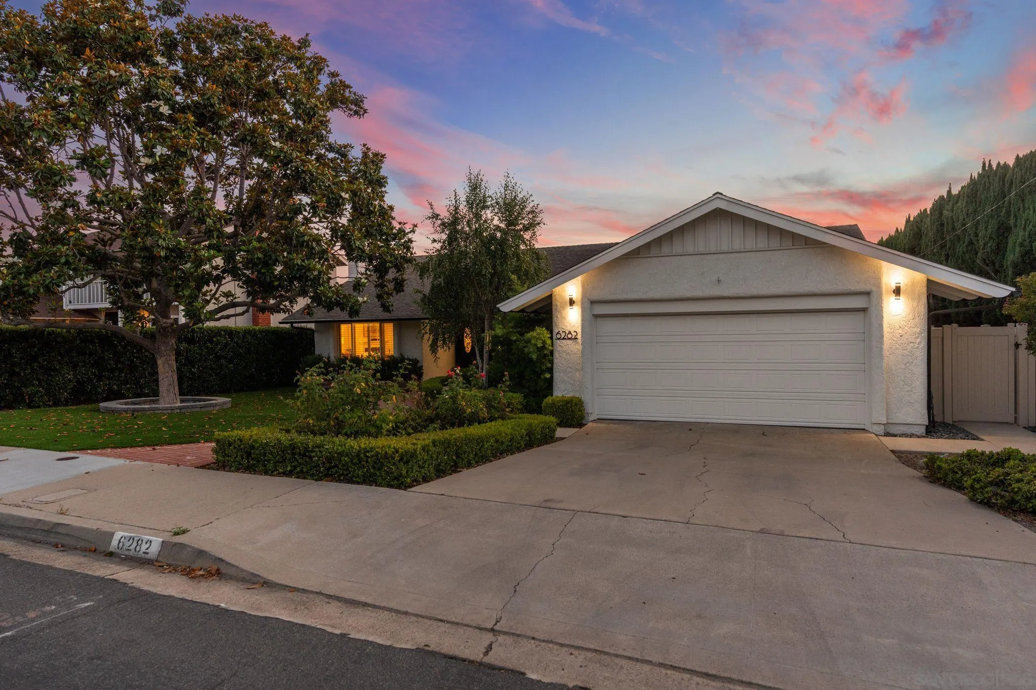 6282 Lake Leven Dr