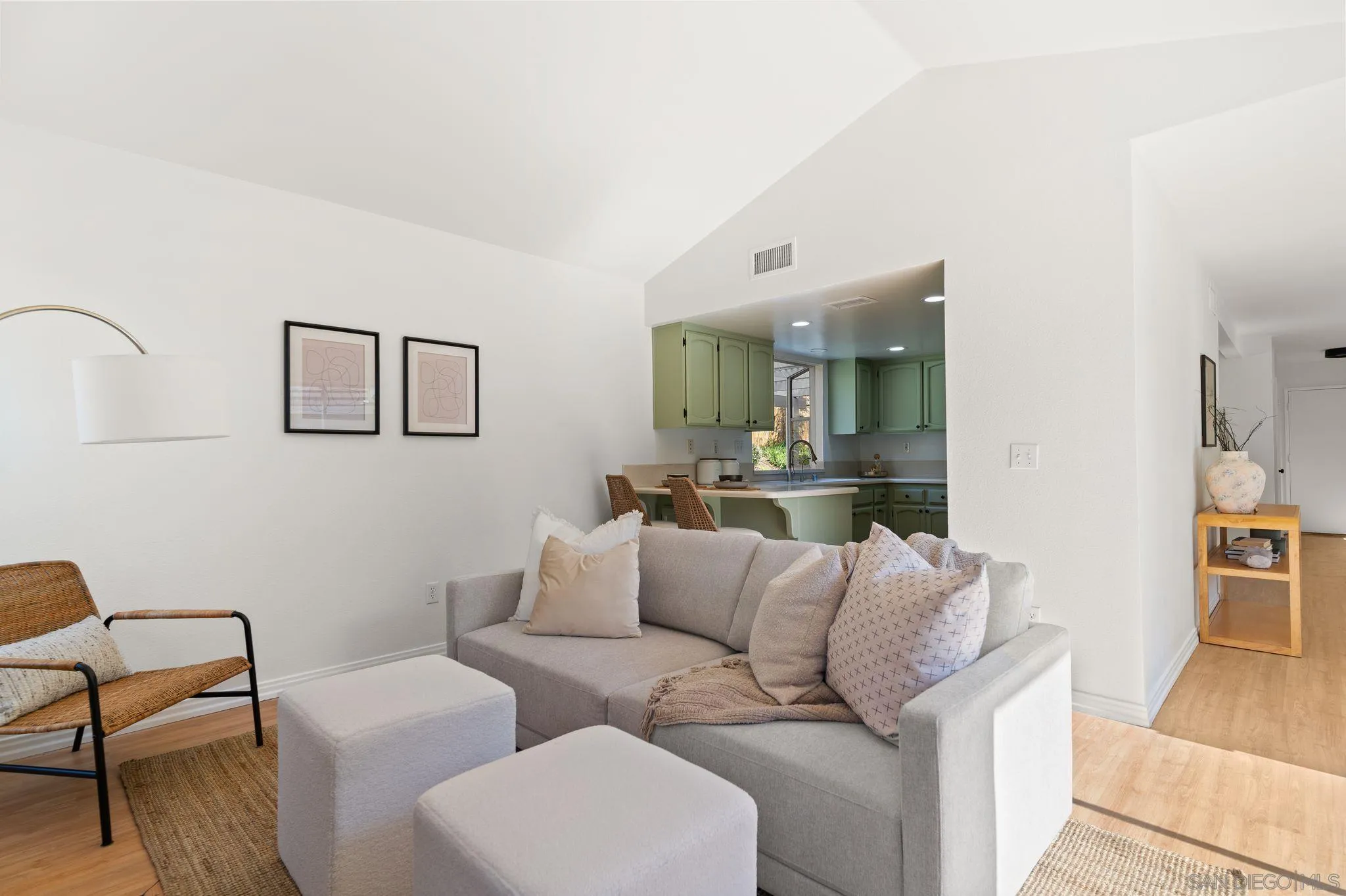 10598 Rancho Carmel Dr