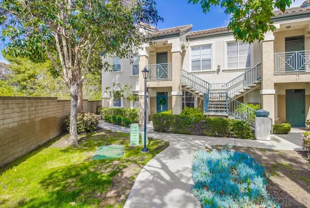 3534 Caminito El Rincon Unit 39