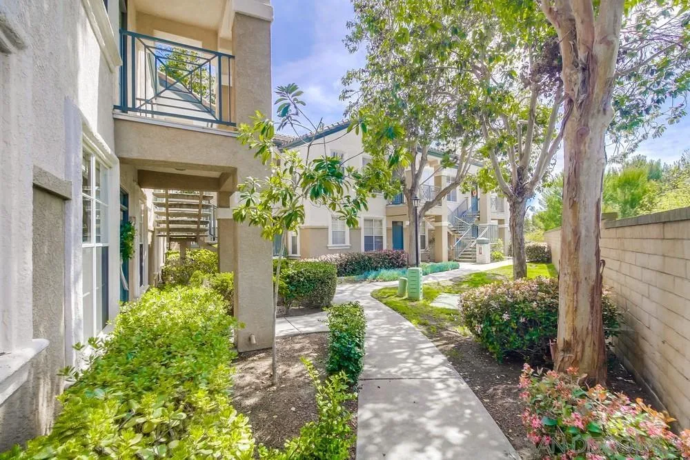 3534 Caminito El Rincon Unit 39