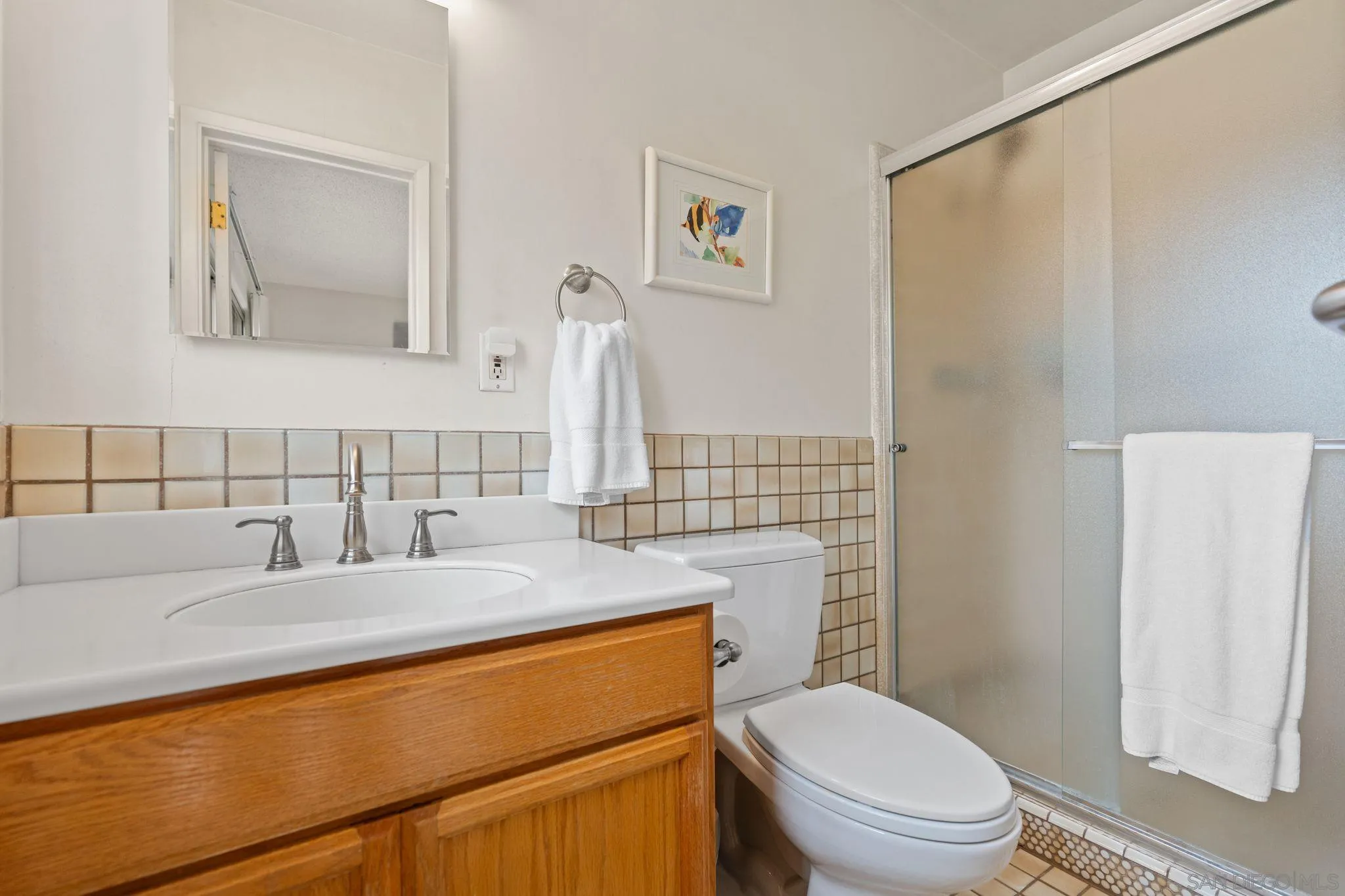 410 E Glaucus