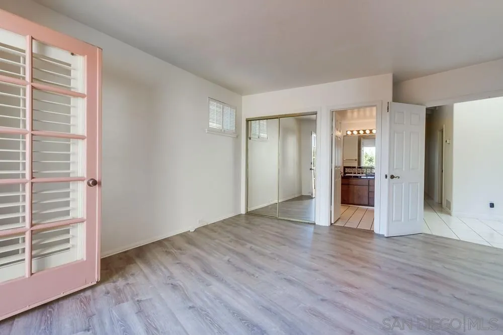 1145 La Jolla Rancho Road, La Jolla